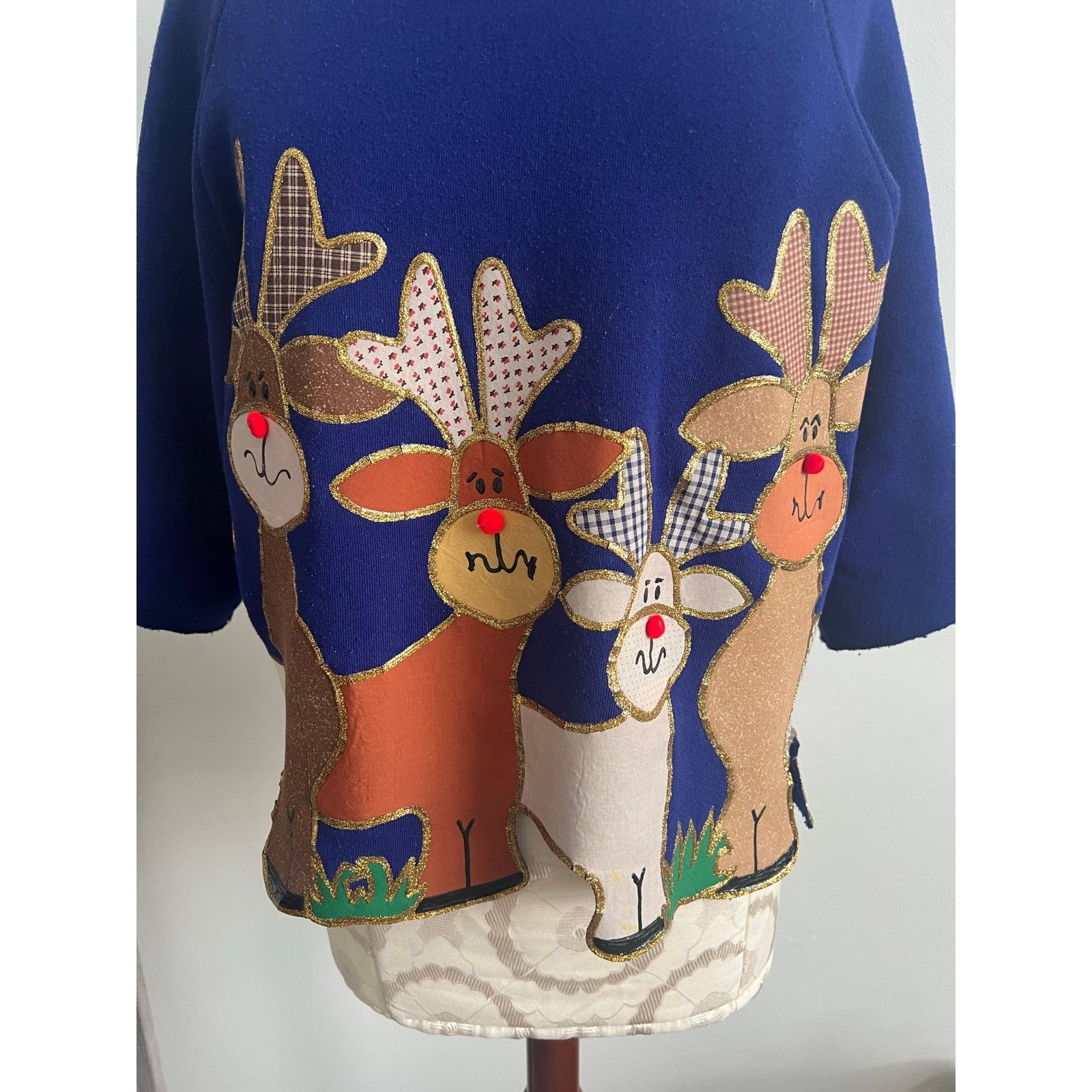 Fruit Of The Loom Lani Chilton Womens Custom HandPainted Reindeer Sweatshirt L Size L / US 10 / IT 46 - 3 Thumbnail