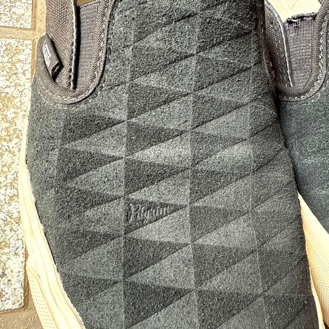 Vans Vans Pilgrim Surf Collaboration Slip-Ons Collection Men 8.5US Orig Size US 9 / EU 42 - 3 Thumbnail