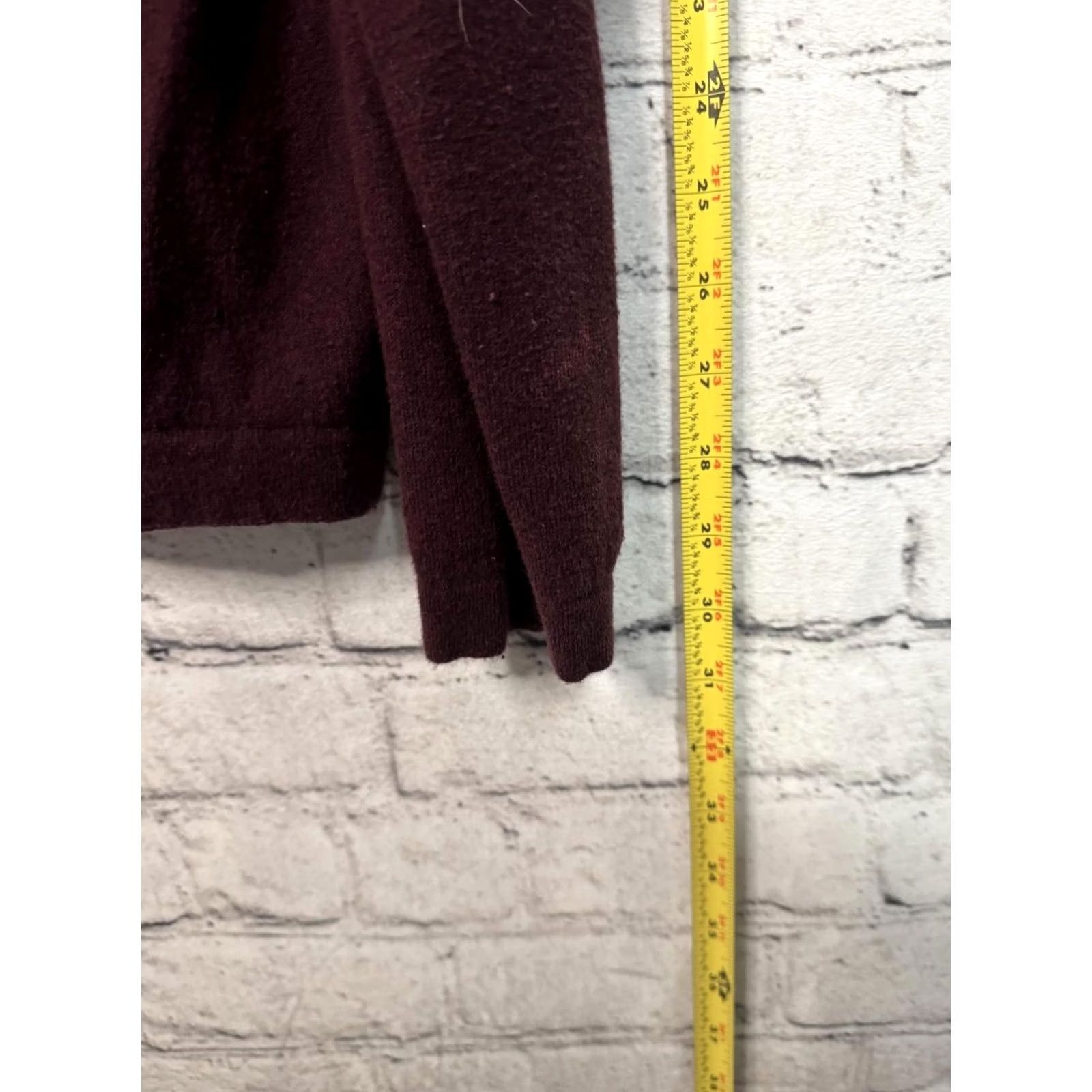 Eddie Bauer Eddie Bauer Men's Burgundy Half-Zip Sweater TL Large Knit Stand-Up Collar Zip Casual, Big & Tall, Red, Mid-Length, Regular Fit Size US L / EU 52-54 / 3 - 5 Thumbnail