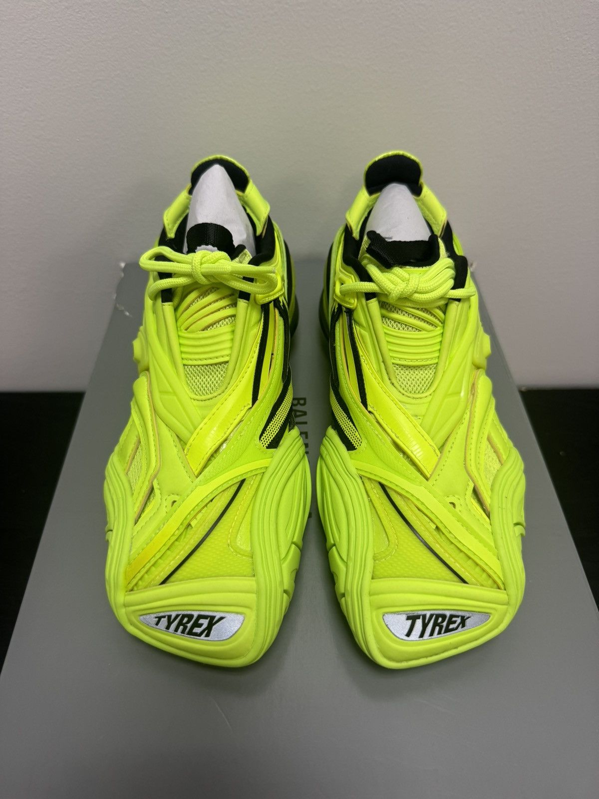 Balenciaga Balinciaga woman's tyrex fluo yellow Size US 6 / IT 36 - 3 Thumbnail