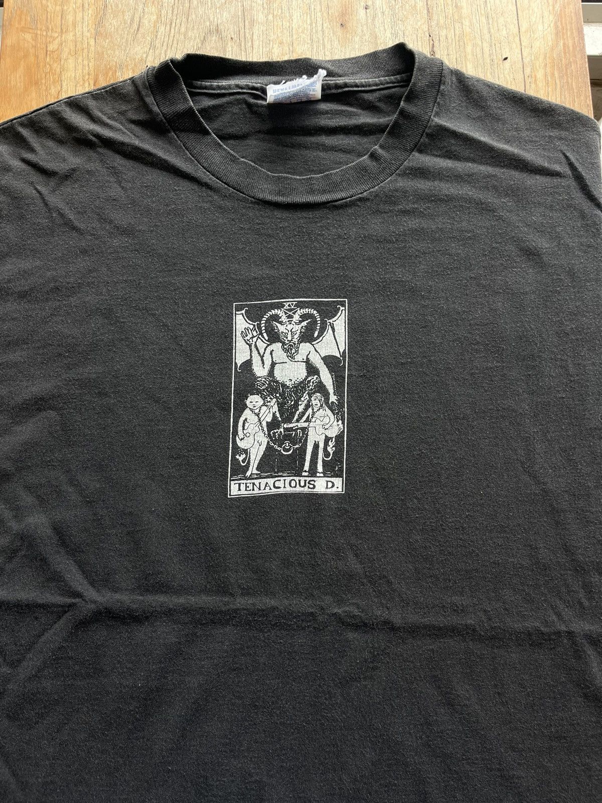 Vintage Vintage TENACIOUS D. ( Jack Black ) Movie Tshirt Size US XL / EU 56 / 4 - 3 Thumbnail