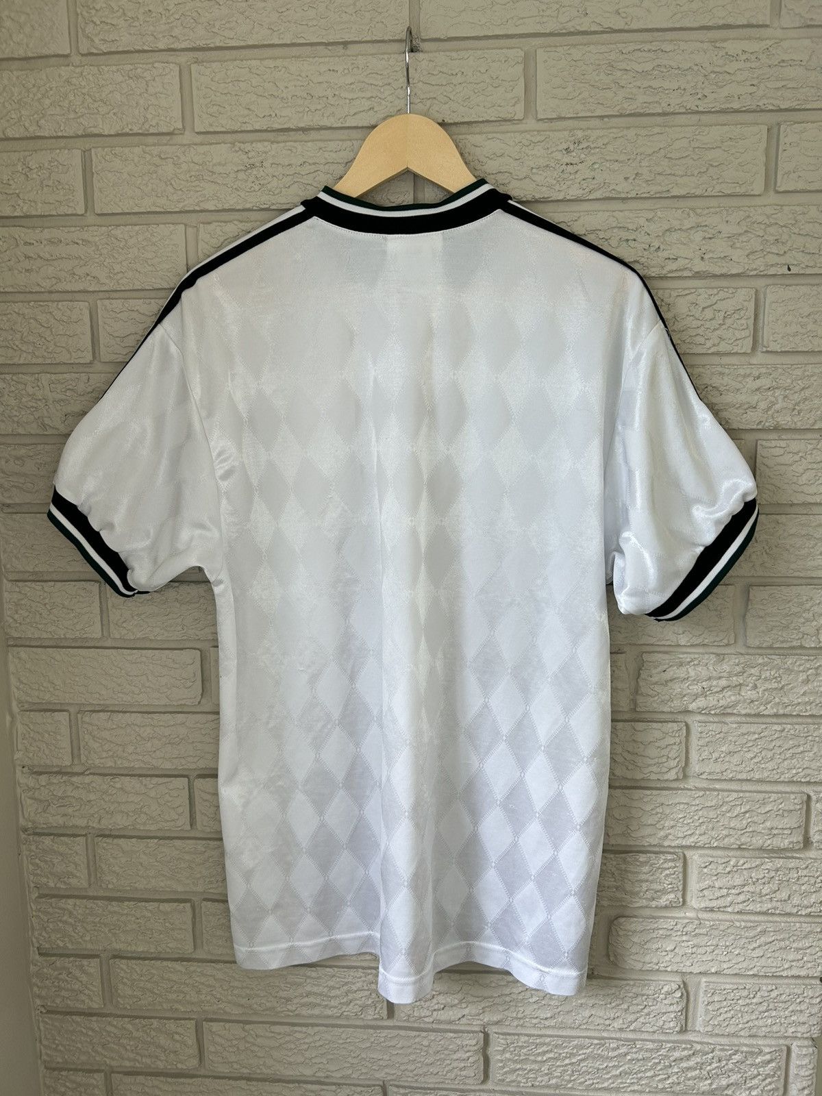 Adidas × Vintage Vintage 90s Adidas Center Logo Retro Striped Soccer Jersey Size US M / EU 48-50 / 2 - 5 Thumbnail