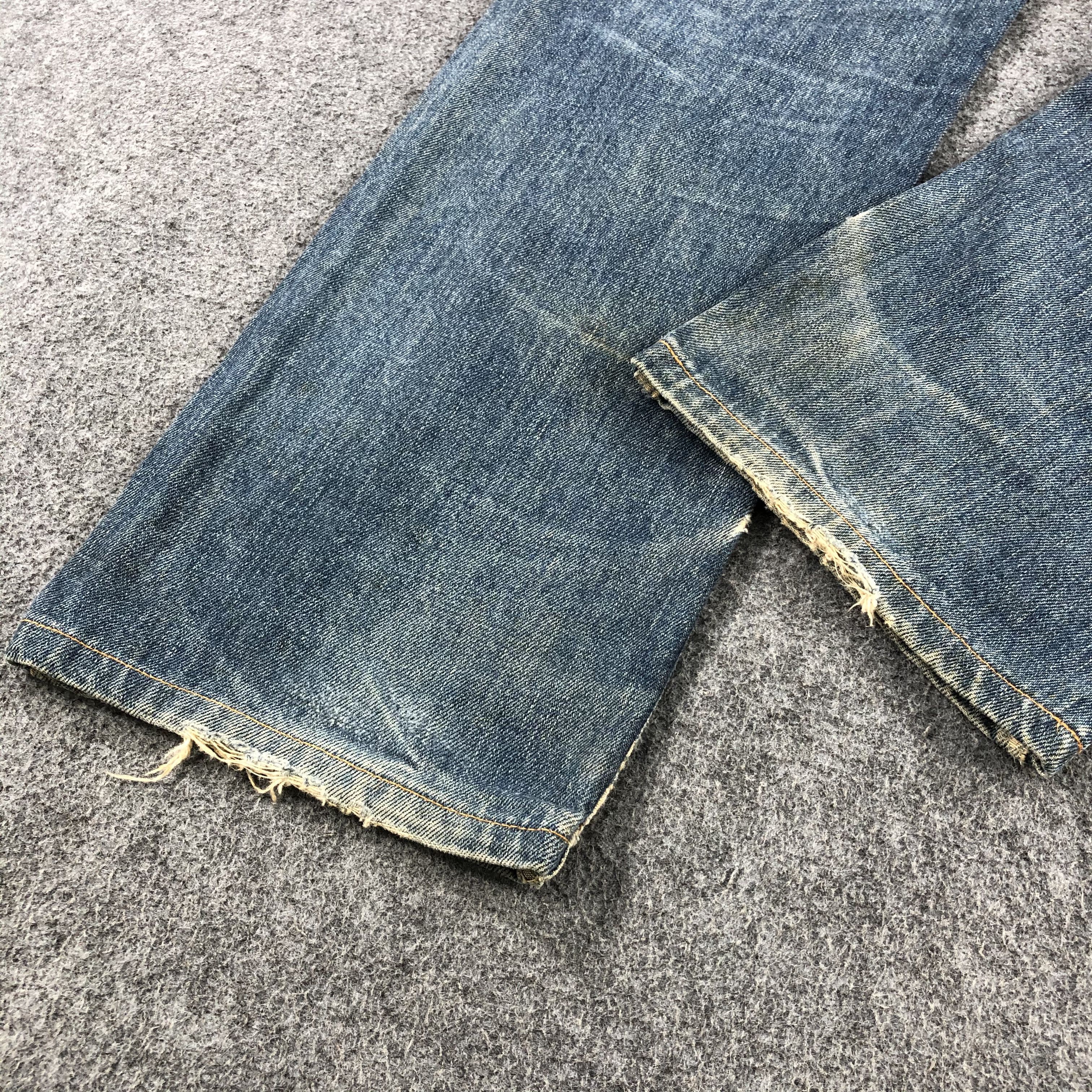 Levi's 90s Vintage Blue Wash Levis 607 Jeans-J1796 Size US 31 - 6 Thumbnail