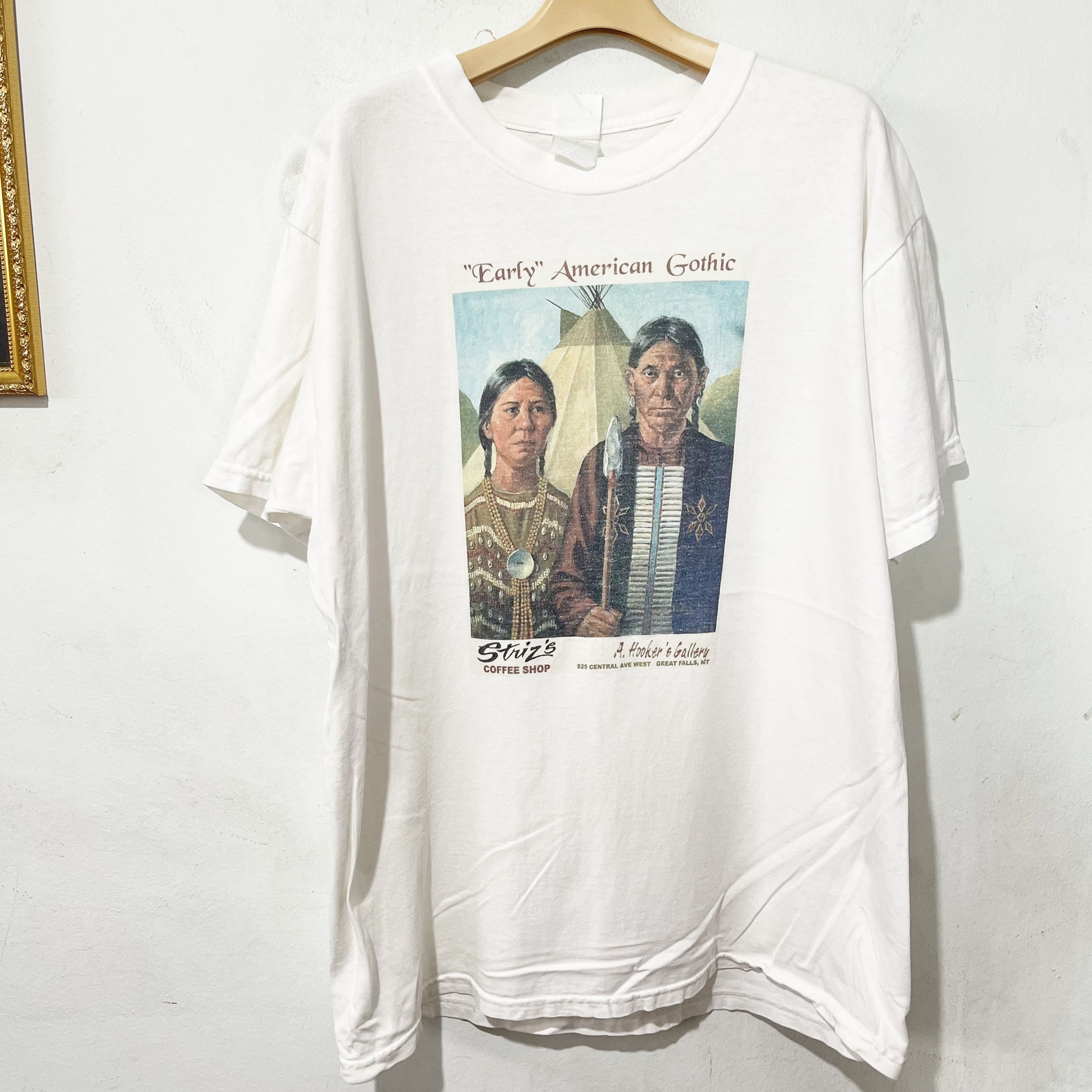 Vintage Vintage 2000s“Early American Gothic” T-Shirt Size US L / EU 52-54 / 3 - 1 Thumbnail