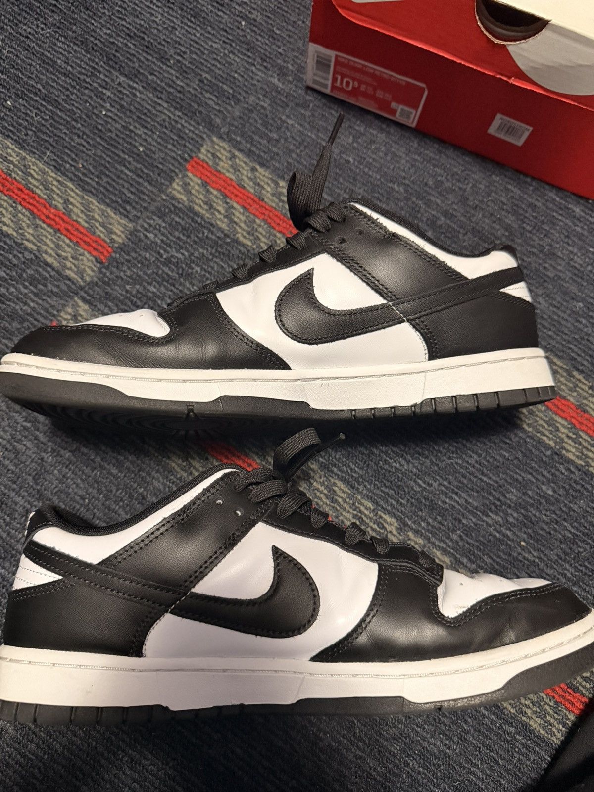 Nike Nike 2023 panda Size US 10.5 / EU 43-44 - 1 Thumbnail