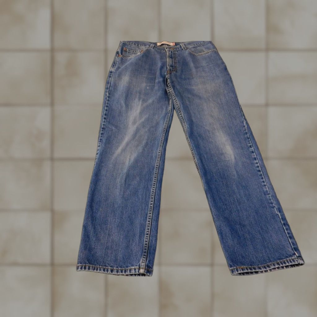 Levi's Levi's Jeans 550 Levi's 550 Jeans Men's 34x30 Blue Medium Wash Relaxed Fit Zip Fly 5-Pocket Denim Regular Inseam 30 Vintage No Size US 34 / EU 50 - 1 Thumbnail