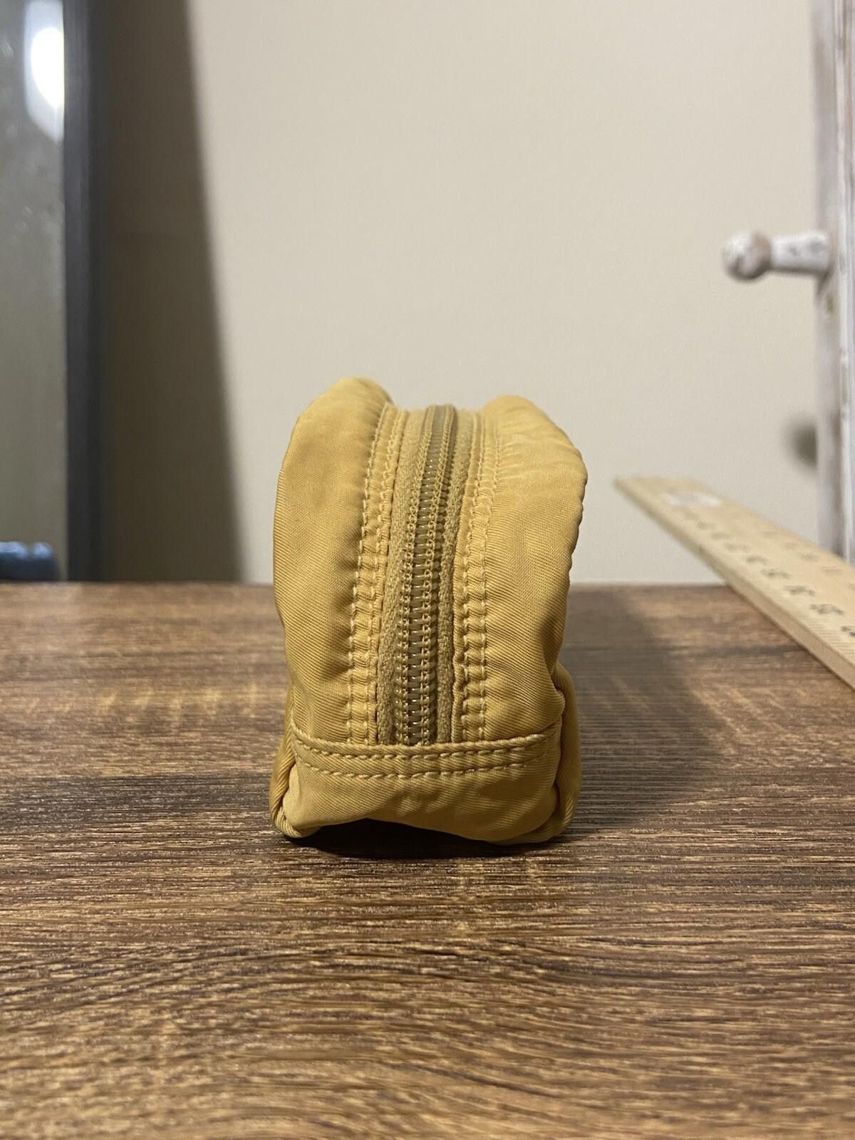 Prada Prada yellow beige small pencil makeup pouch case, great Size ONE SIZE - 7 Thumbnail