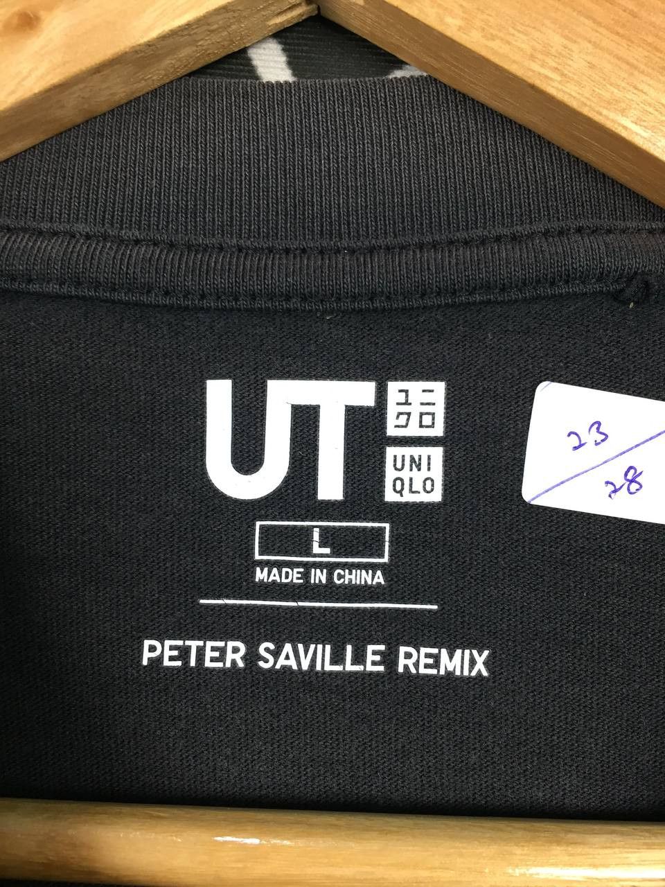Band Tees Peter Saville And New Order Dream Attack Uniqlo Tee Size US L / EU 52-54 / 3 - 7 Thumbnail
