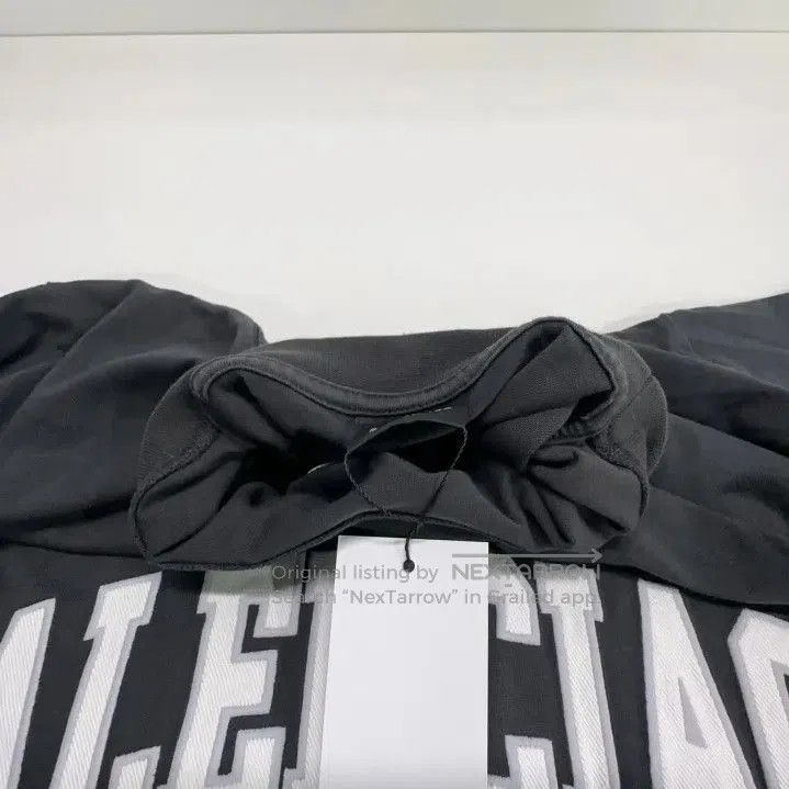 Balenciaga Balenciaga SS25 Basketball Graphic Tee for Men. Size US M / EU 48-50 / 2 - 3 Thumbnail