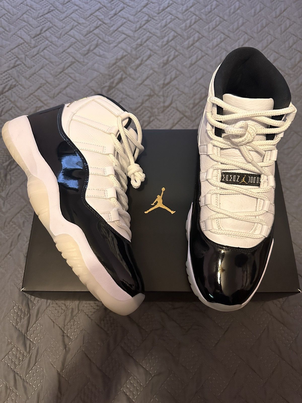 Jordan Brand JORDAN 11 RETRO 'GRATITUDE / DEFINING MOMENTS' Size US 10.5 / EU 43-44 - 2 Thumbnail
