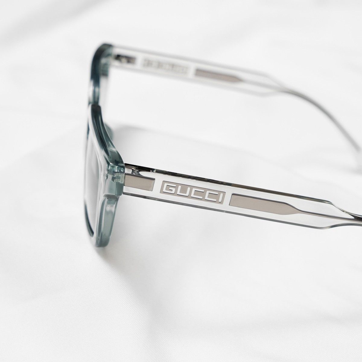 Gucci GUCCI GG1732SK 004 SUNGLASSES Size ONE SIZE - 3 Thumbnail