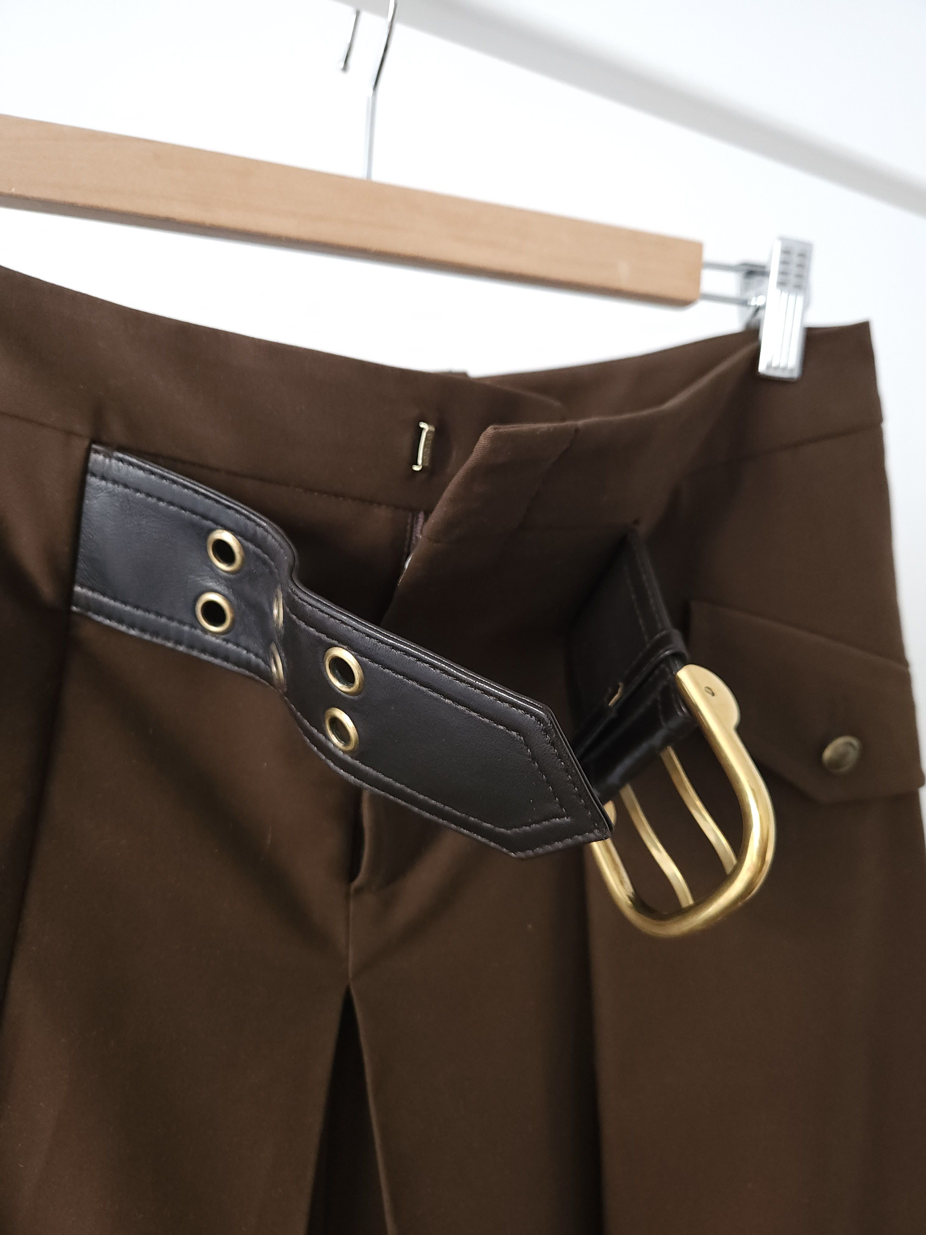 Gucci SS2008 Gucci belted pleated high waisted wide leg shorts Size 27" / US 4 / IT 40 - 13 Thumbnail