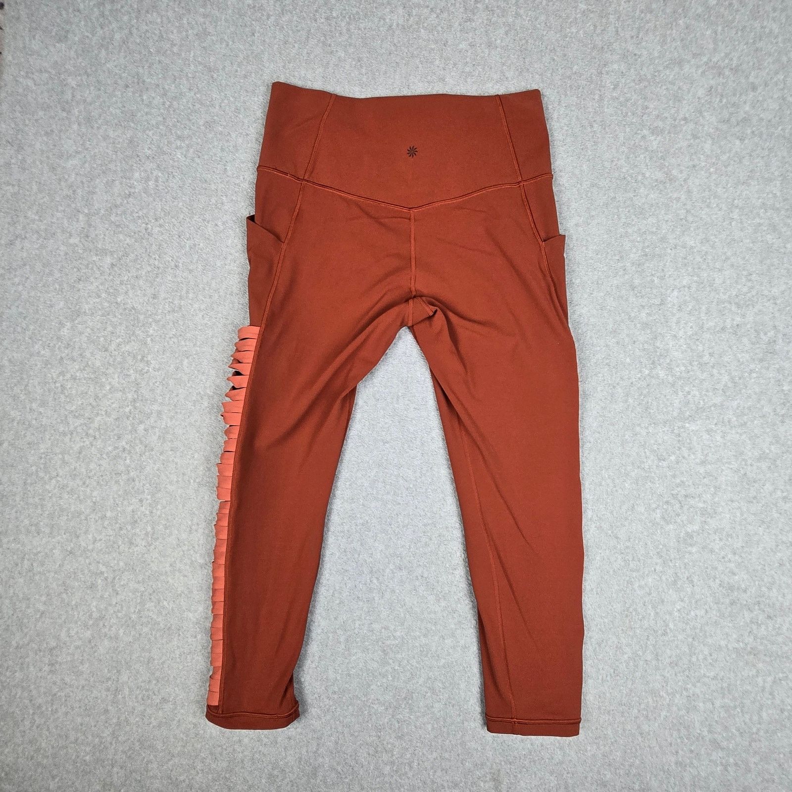 Athleta Athleta Large Salutation 7/8 Tight in Powervita Leggings Size 29" - 2 Thumbnail