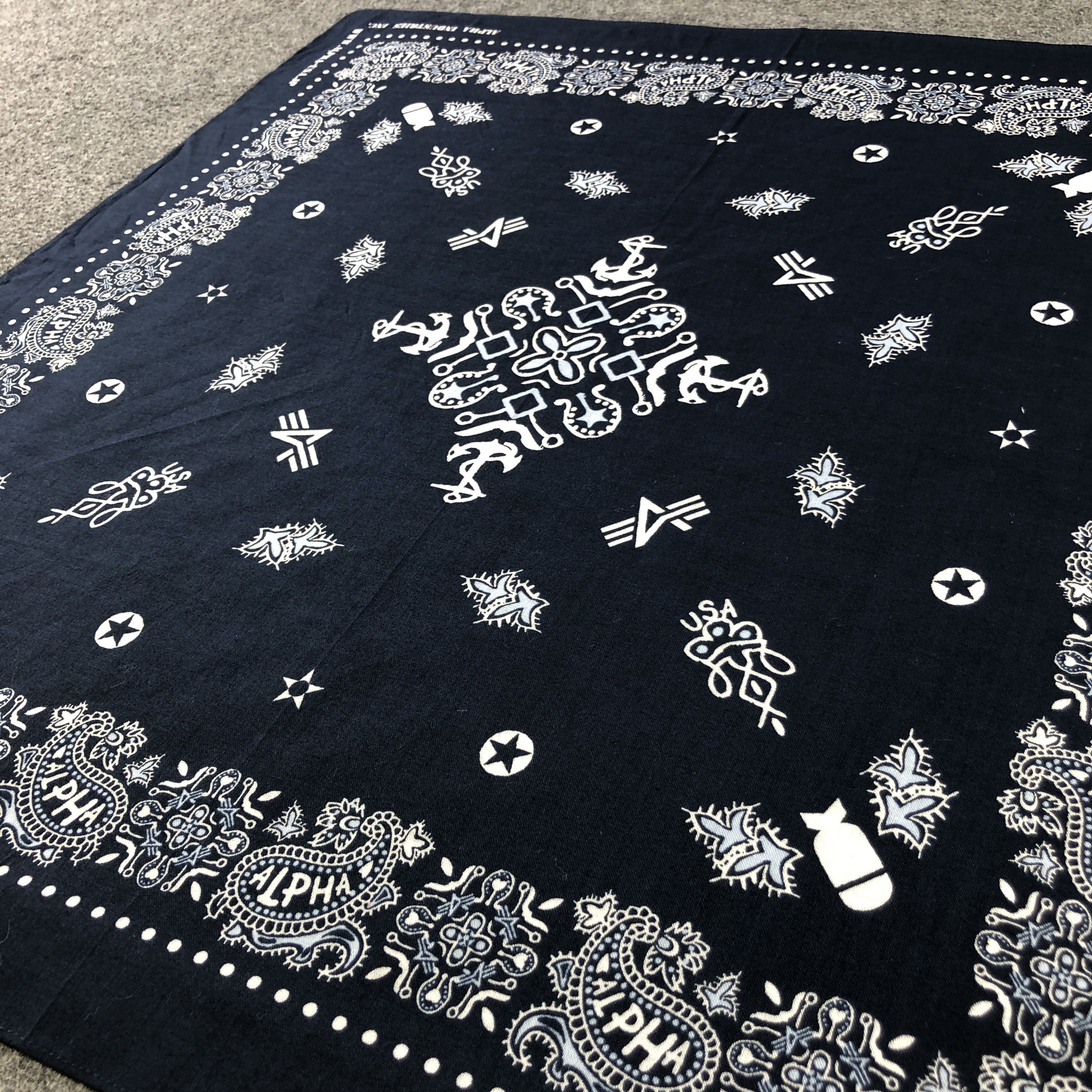 Alpha Industries Alpha Paisley Handkerchief Neckerchief Bandana H2330 Size ONE SIZE - 3 Thumbnail