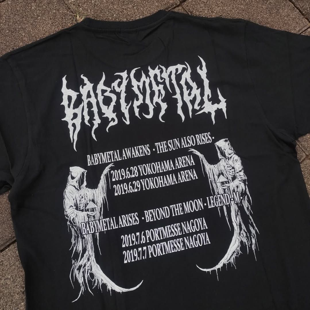 Band Tees BABYMETAL Legend M MOAMETAL 2019 Brand New Tee Size US XL / EU 56 / 4 - 4 Thumbnail