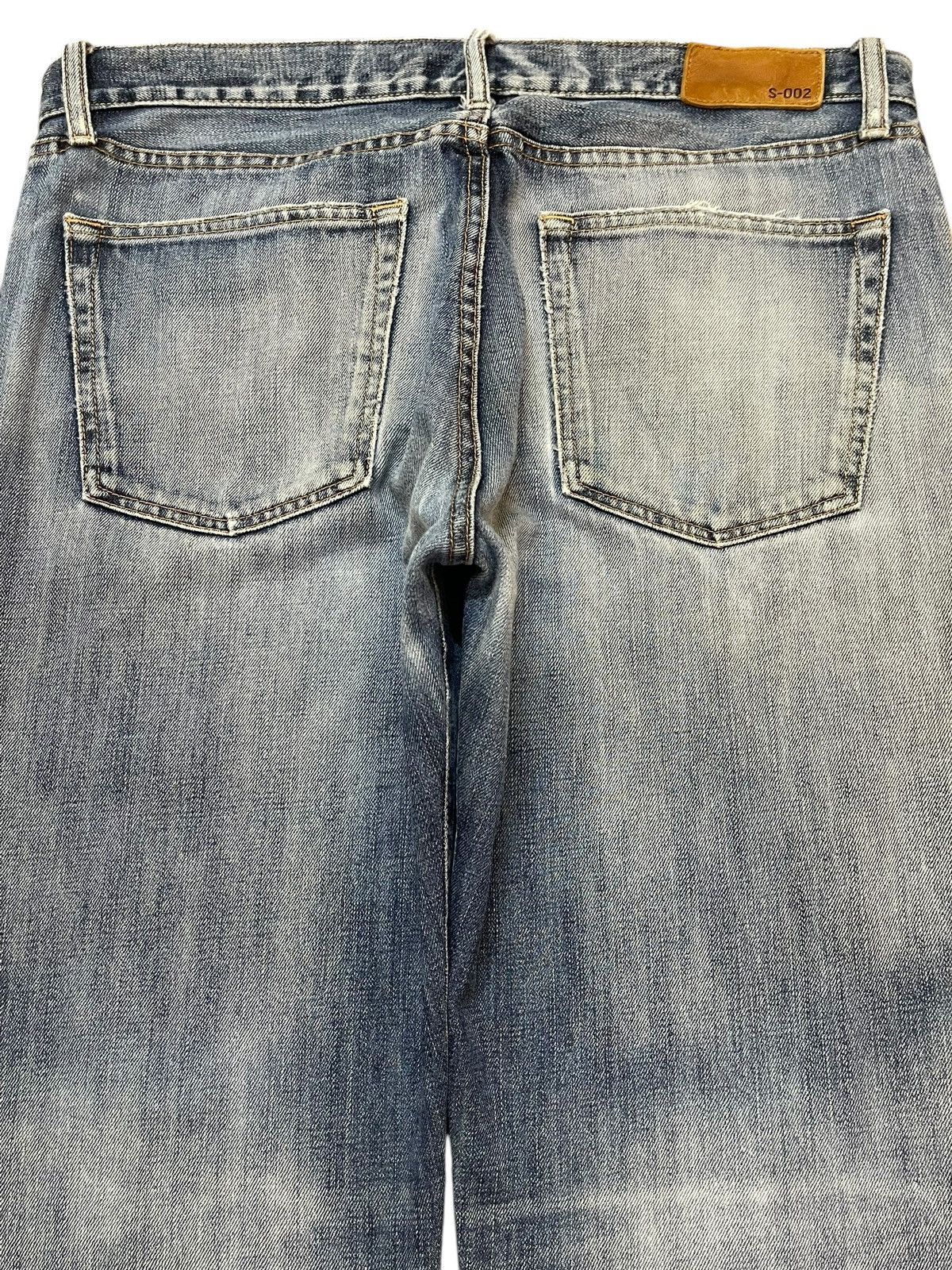 Uniqlo Vintage Japanese Uniqlo Blue Wash Style Loose Jeans Size US 34 / EU 50 - 5 Thumbnail