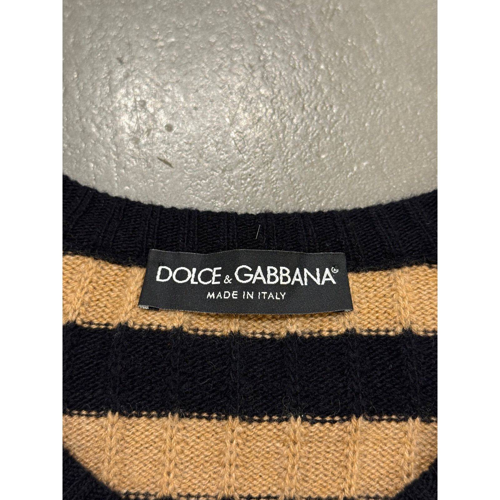 Dolce & Gabbana 2020s Dolce & Gabbana wool & cashmere heart stripe knit Size M / US 6-8 / IT 42-44 - 9 Thumbnail
