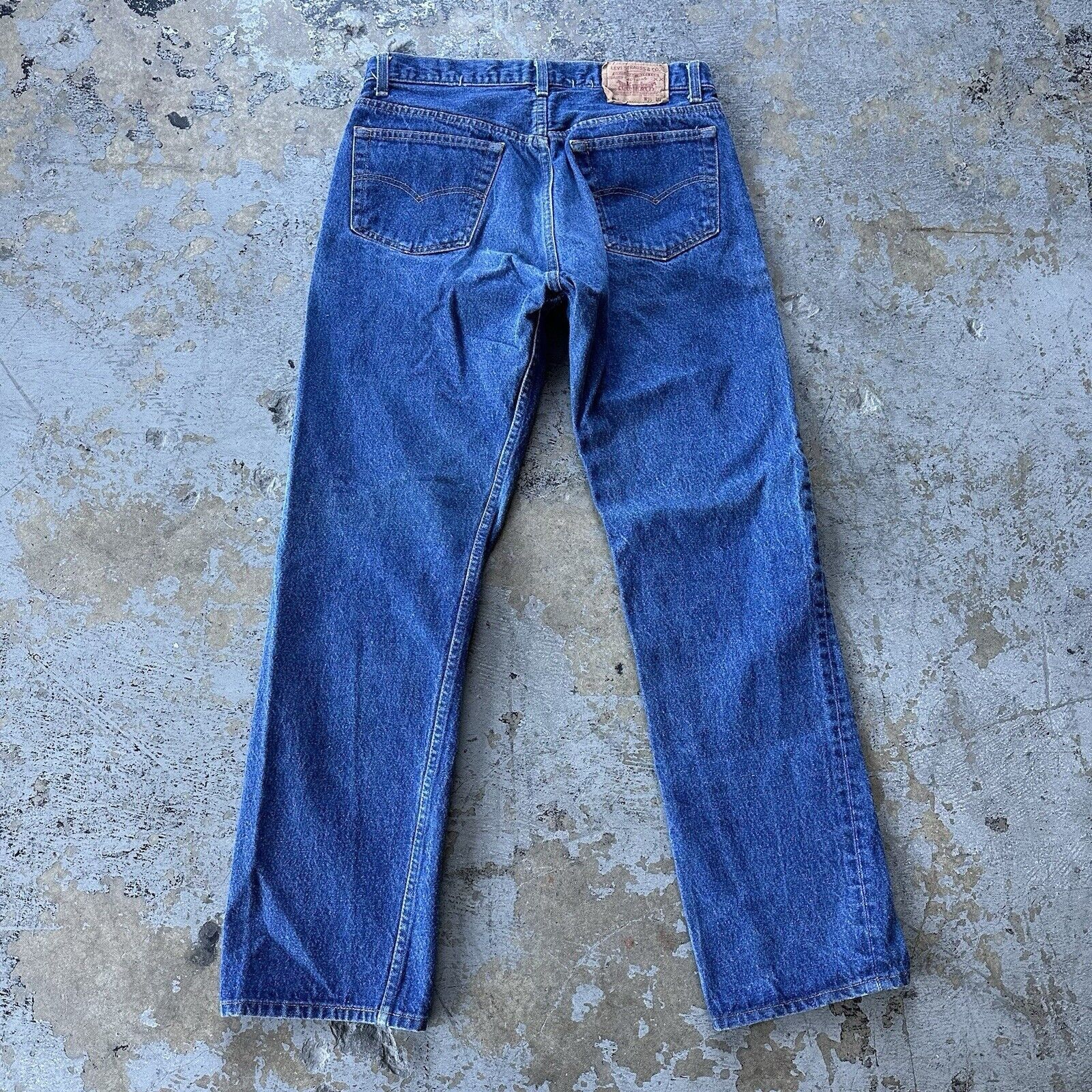 Levi's × Vintage Vintage 80s Levi’s 501 Faded Dark Wash Straight Denim Jeans Size US 35 - 5 Thumbnail