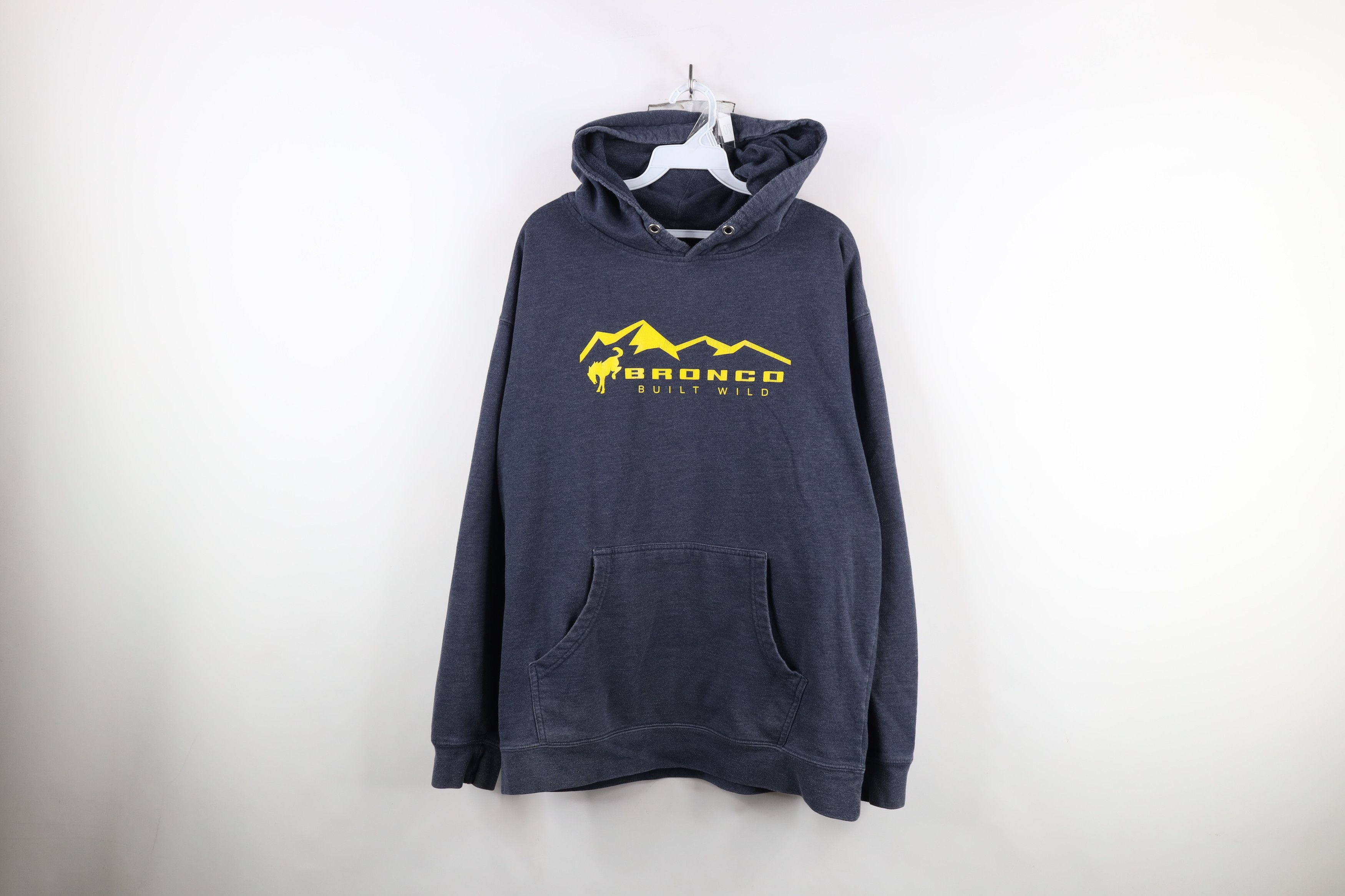 Vintage Ford Motor Company Spell Bronco Built Wild Hoodie Sweatshirt Size US L / EU 52-54 / 3 - 1 Thumbnail