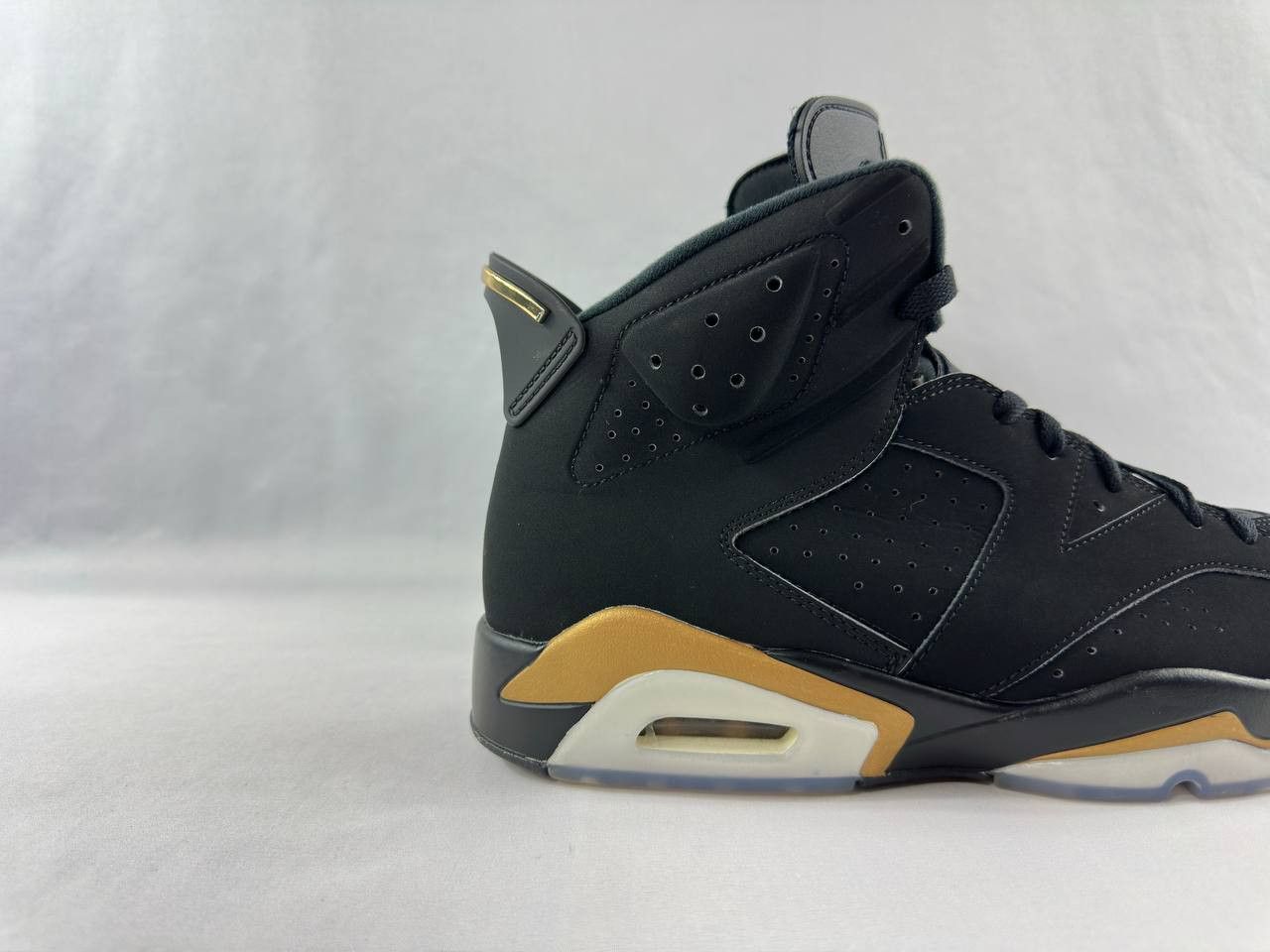 Nike Nike Air Jordan 6 Retro 'Defining Moments' 2020 CT4954-00 Size US 12 / EU 45 - 2 Thumbnail