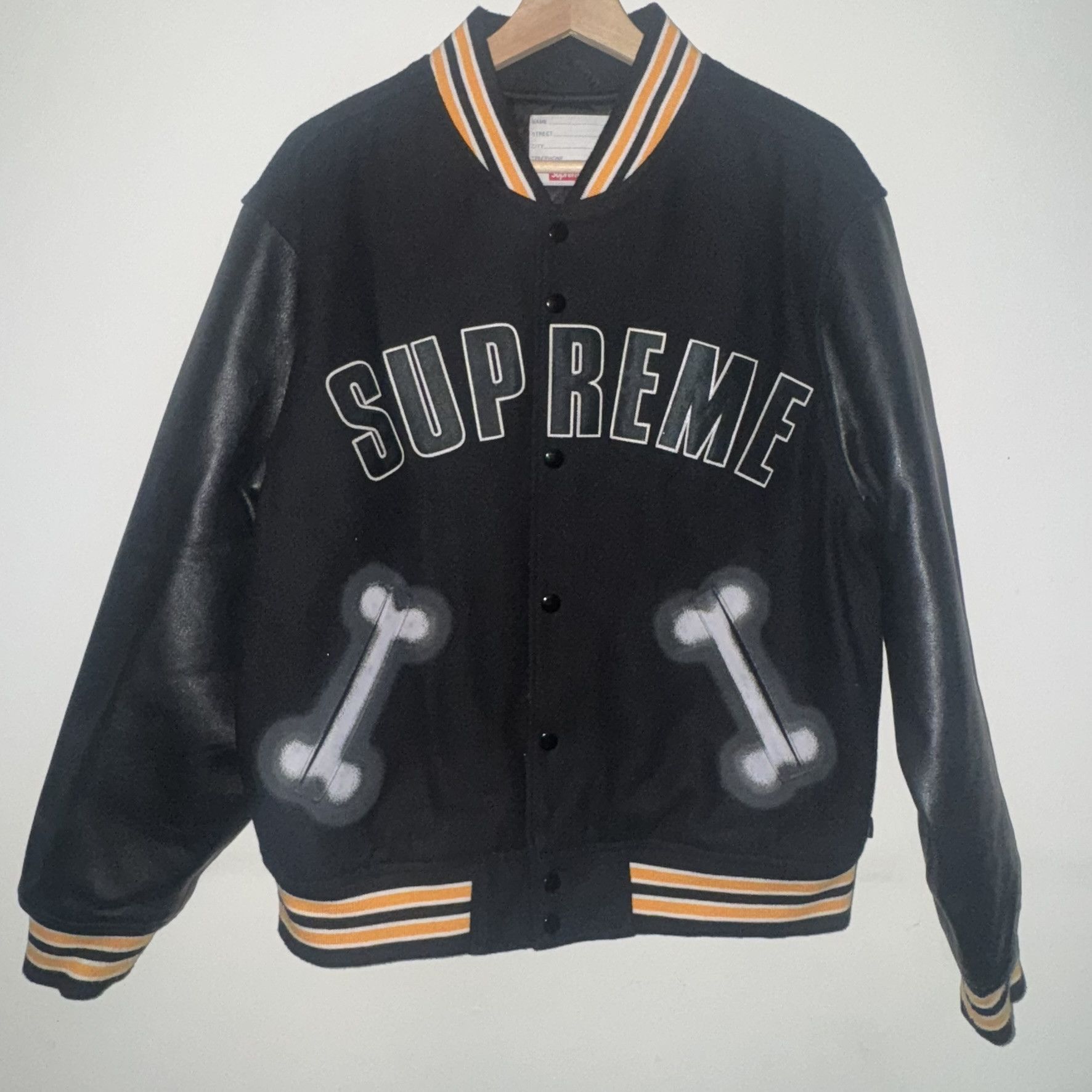 Supreme FW18 Supreme Bone Varsity Jacket Size Medium Chito Size US M / EU 48-50 / 2 - 6 Thumbnail