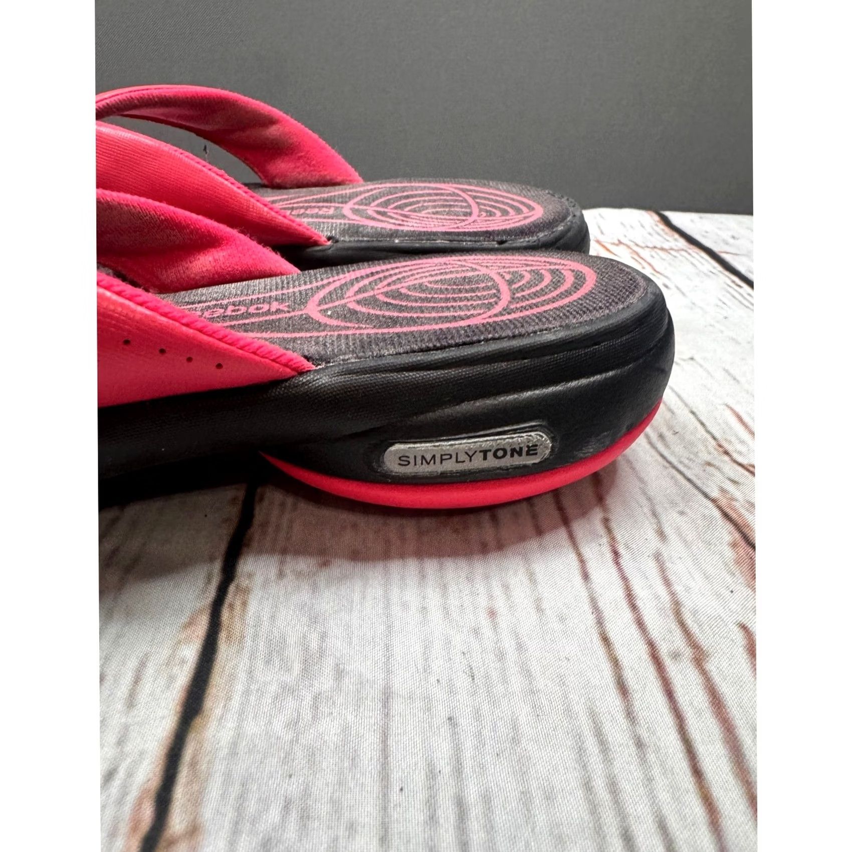 Reebok Reebok SimplyTone Flip Flops Womens Pink Black Toning Sandals V56566 Size 9 Size US 9 / IT 39 - 3 Thumbnail