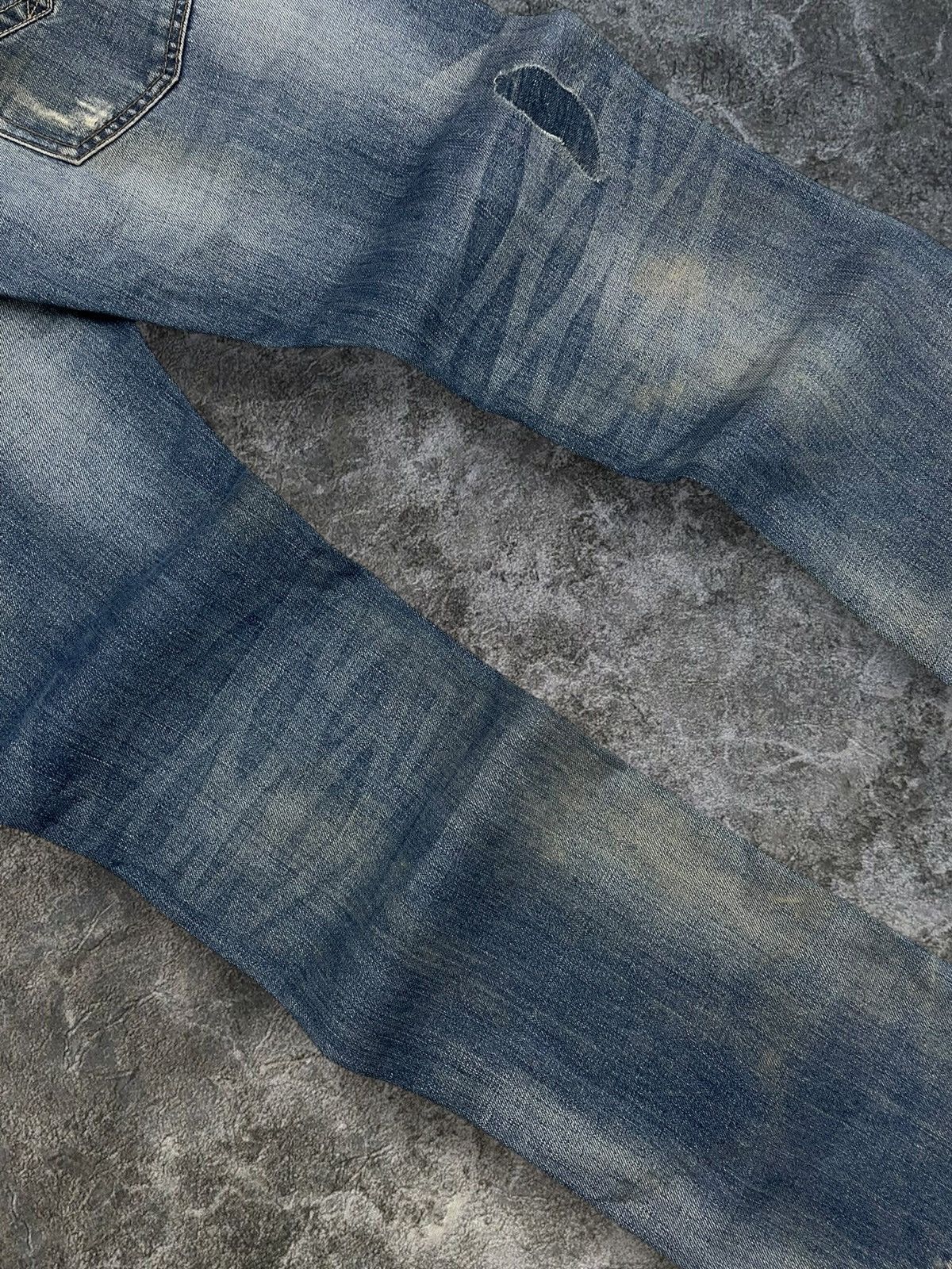 Japanese Brand Vintage Designer Samuel & Kevin Distressed Rockstar Denim Size US 31 - 11 Thumbnail