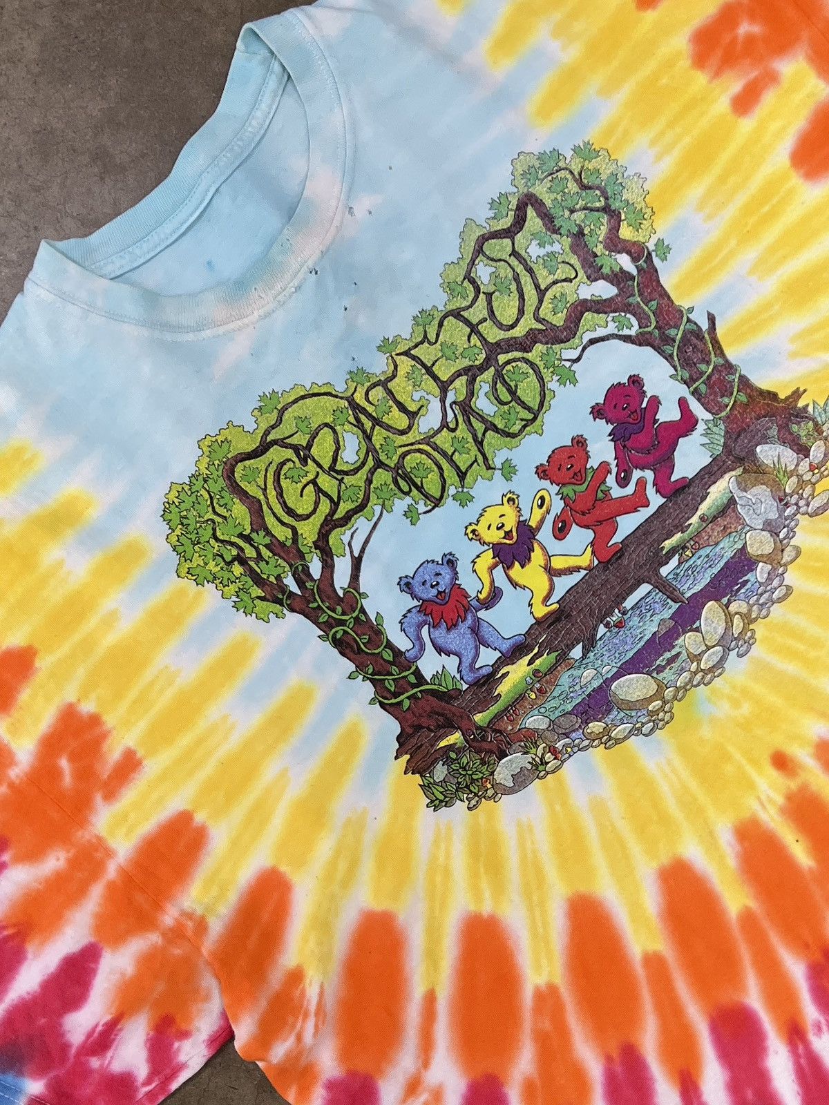 Band Tees Vintage 90s 1997 Grateful Dead Peace Bear Forest Tee XXL Size US XXL / EU 58 / 5 - 1 Thumbnail