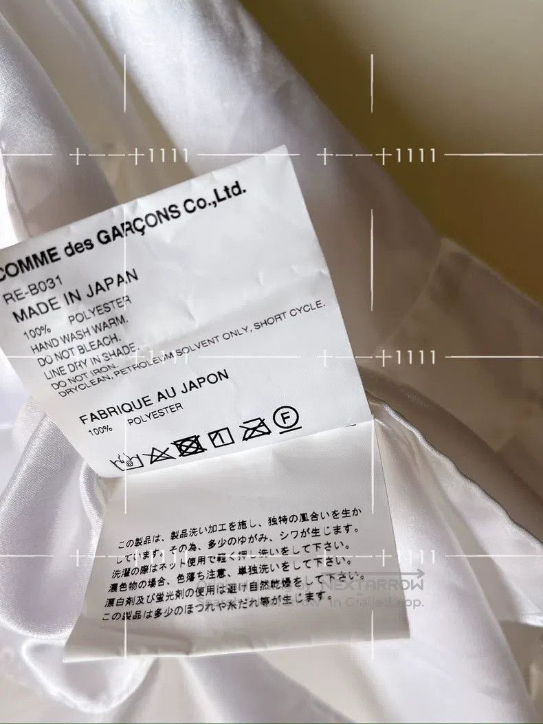 Comme des Garcons Comme Des Garcons Sleeve Gathered Polyester Shirt Size S / US 4 / IT 40 - 6 Thumbnail