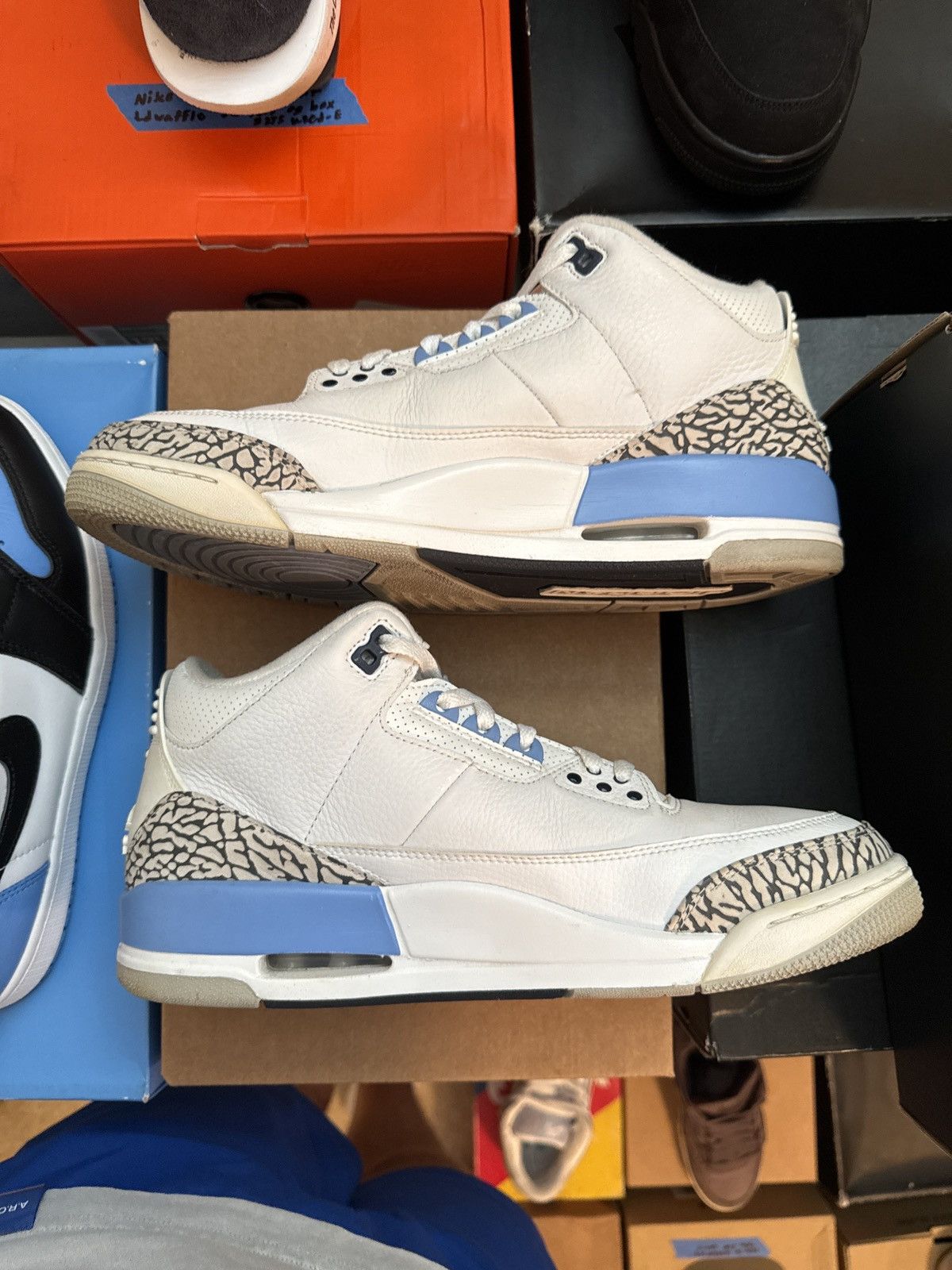 Jordan Brand Jordan 3 UNC Size 10.5 Size US 10.5 / EU 43-44 - 5 Thumbnail