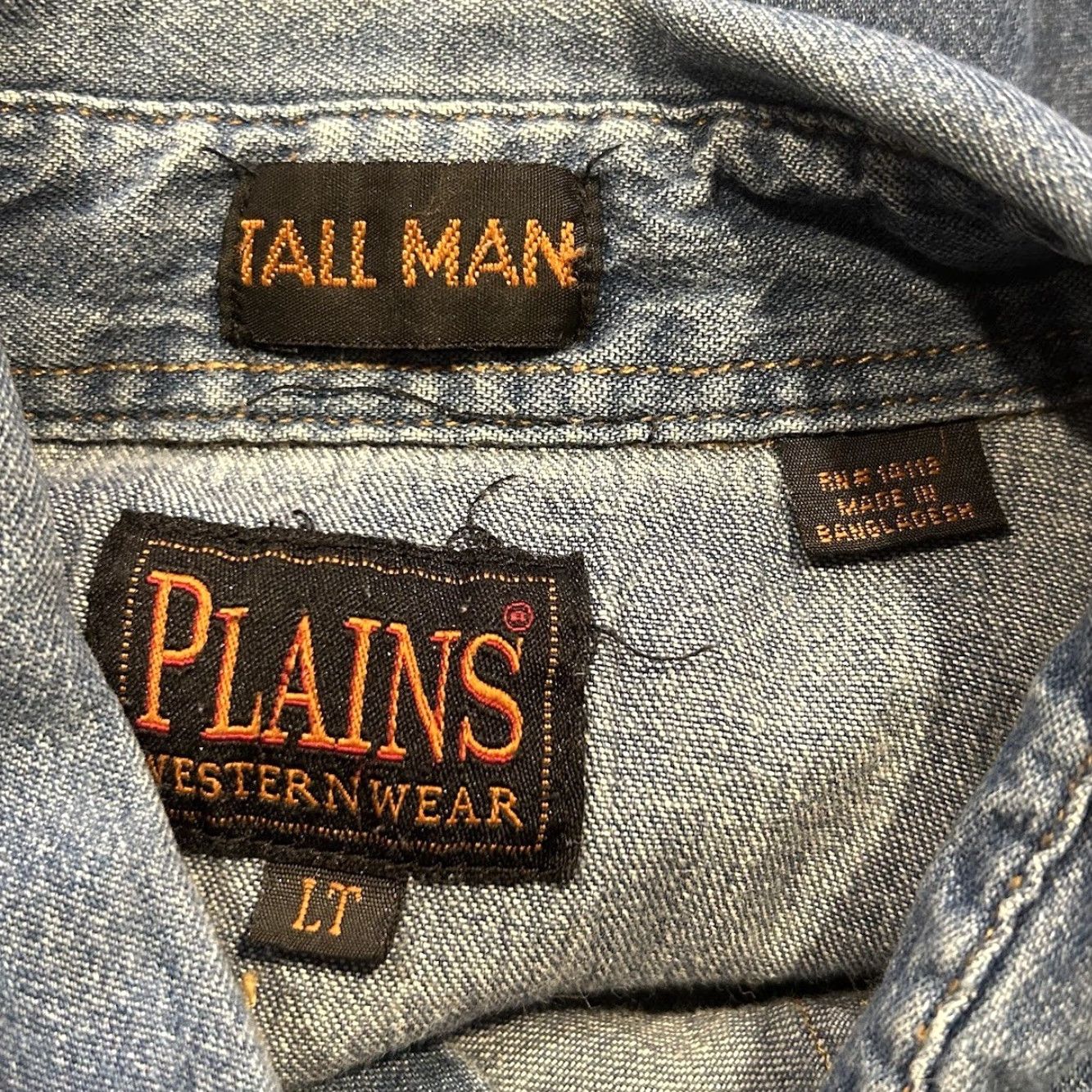 Denime VINTAGE Plains Western Wear Denim Shirt Mens L Pearl Snap Sawtooth Western Cowboy 90s Jeans Blue Button-Up Pocketed Collared Long Sleeve Size US L / EU 52-54 / 3 - 5 Thumbnail