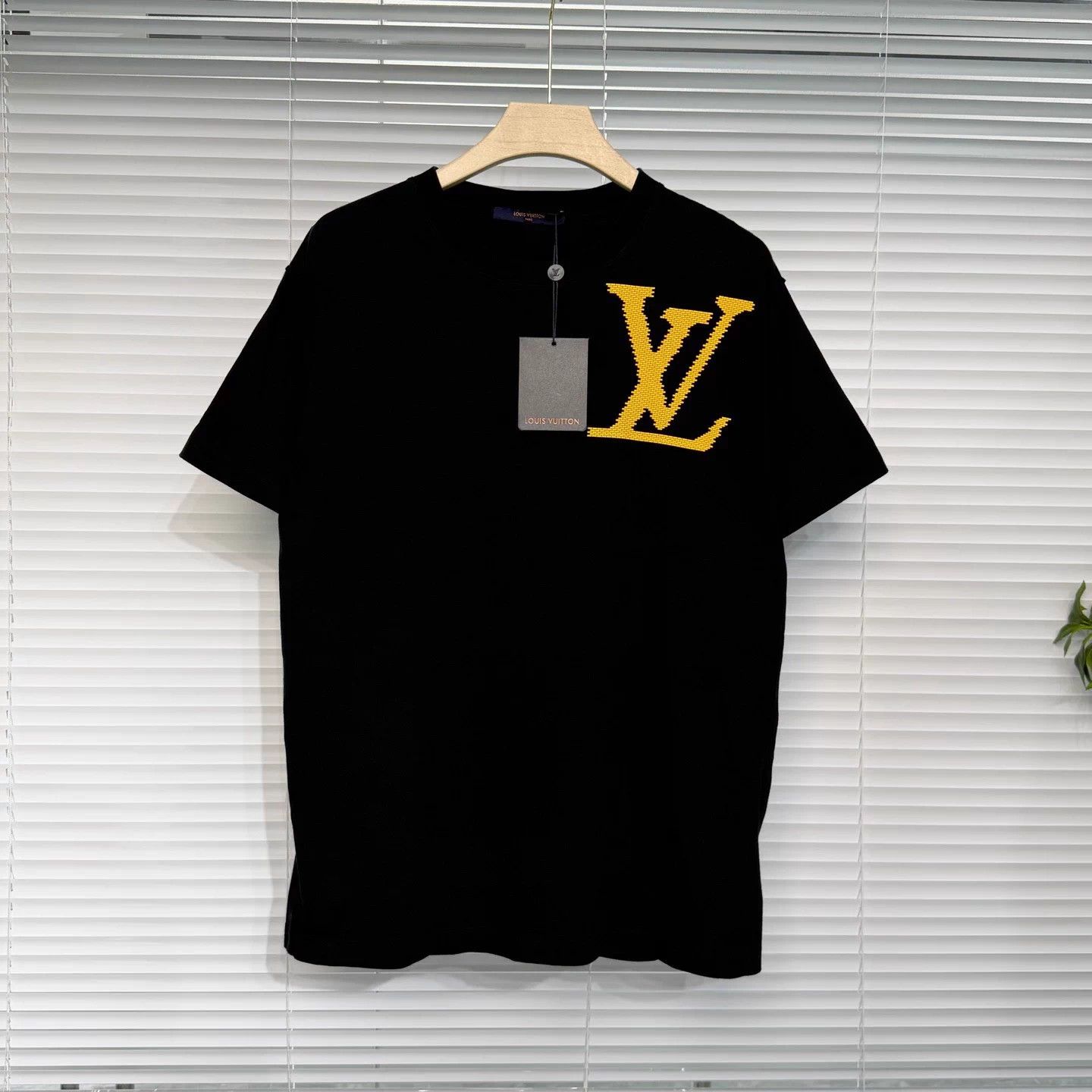 LV Monogram Mosaic Logo T-Shirt M Black