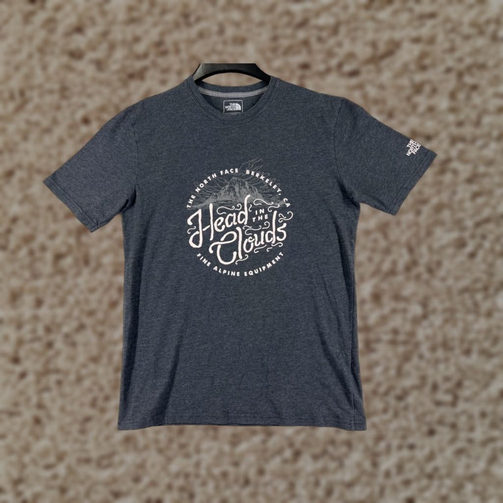 The North Face The North Face Shirt Men S Gray Short Sleeve Crew Neck Head In The Clouds Logo Vintage No Size US S / EU 44-46 / 1 - 1 Thumbnail