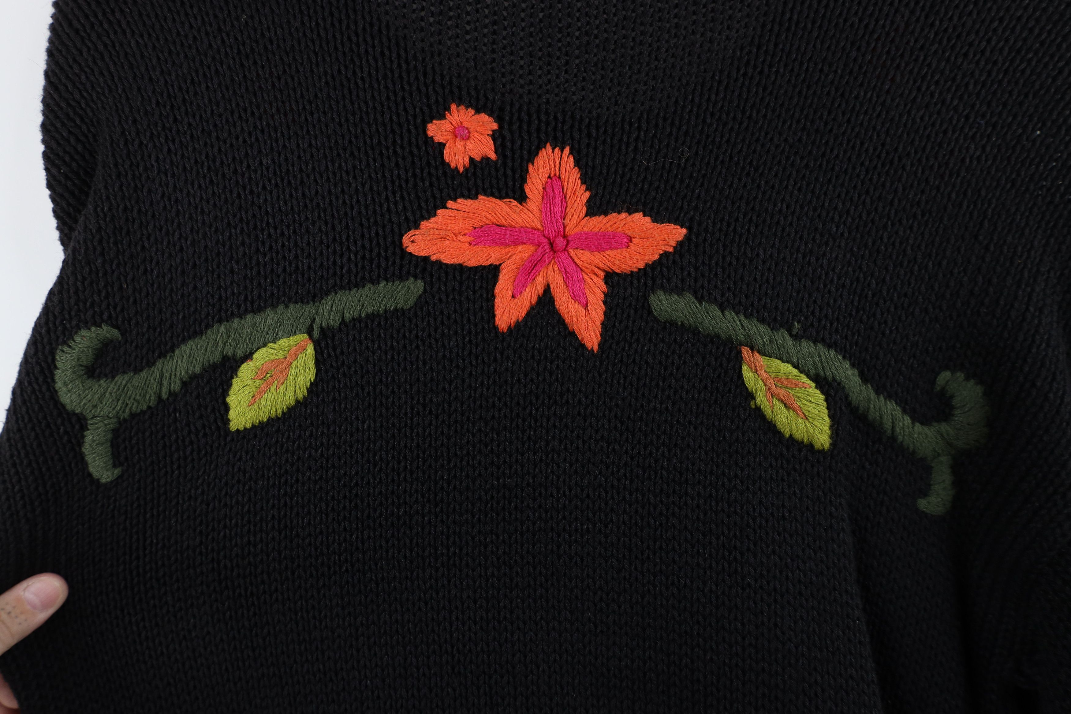 Vintage Vintage 90s Streetwear Flower Knit Sweater Oversized Size M / US 6-8 / IT 42-44 - 8 Thumbnail