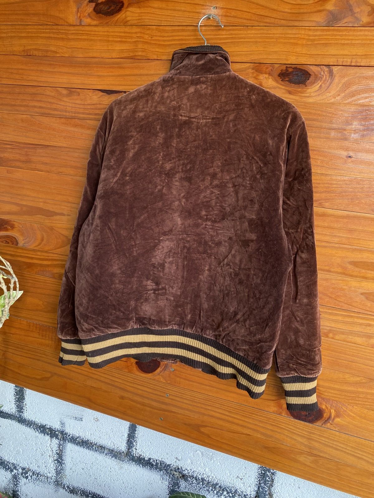 Fubu Vintage FUBU Brown Velvet Bomber Jacket – 90s Hip Hop Size US M / EU 48-50 / 2 - 9 Thumbnail