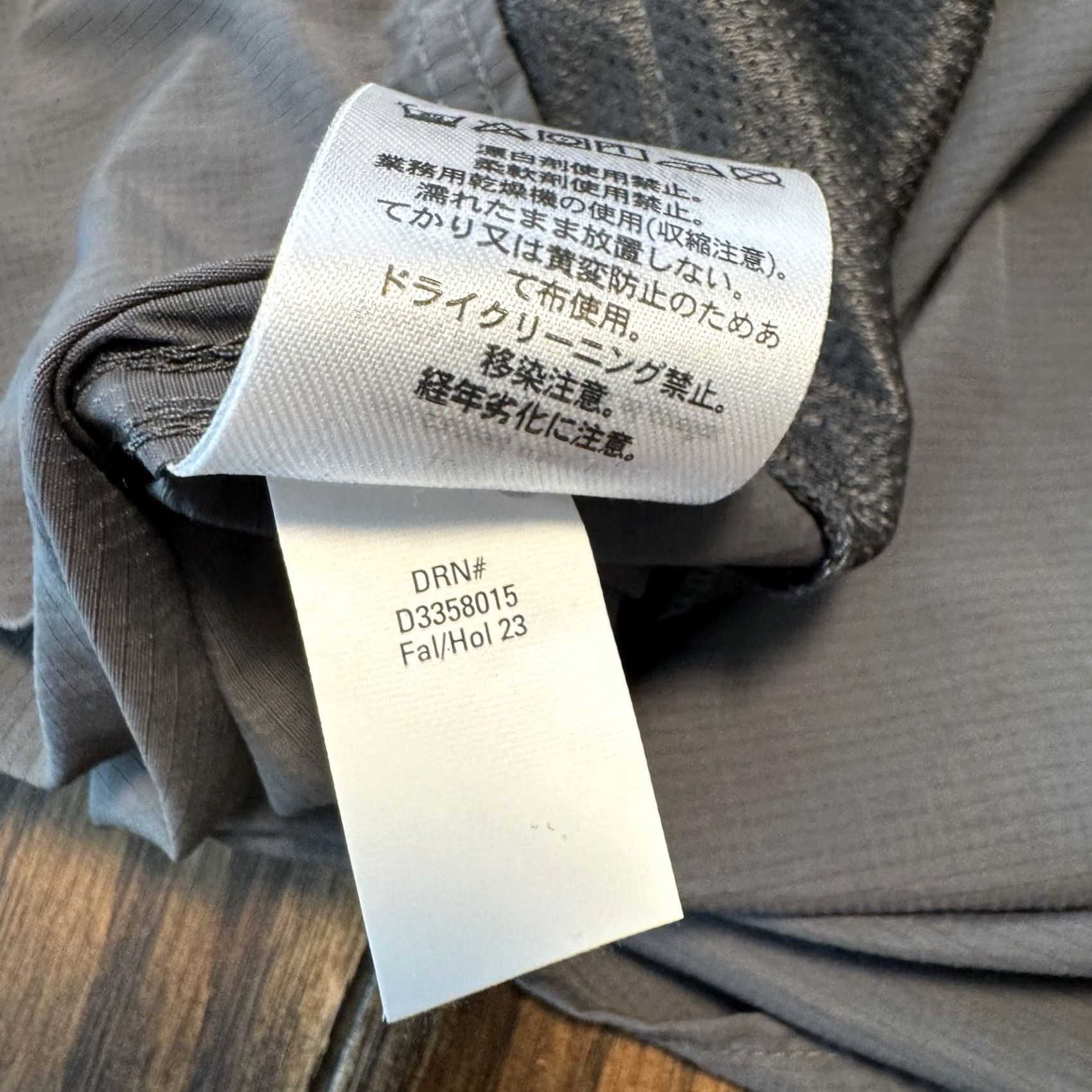 Eddie Bauer Eddie Bauer Adventurer Pro Field Shirt Gray 2XL Womens Button-Up Long Sleeve Moisture Wicking Lightweight Classic Outdoor Size XXL / US 16-18 / IT 52-54 - 8 Thumbnail