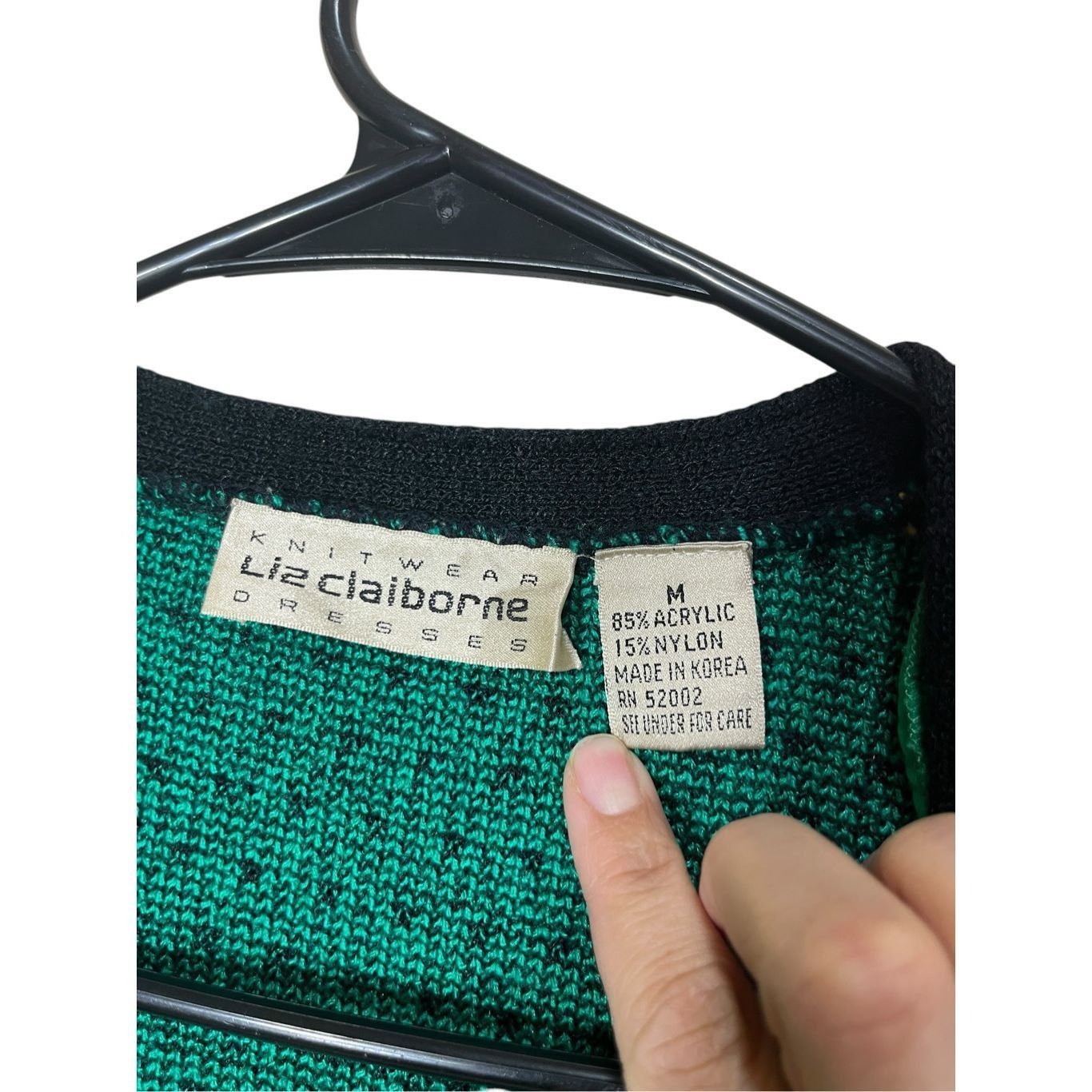 Liz Claiborne Vintage Liz Claiborne Green Polka Dot Cardigan Button Front Size M Size M / US 6-8 / IT 42-44 - 7 Thumbnail