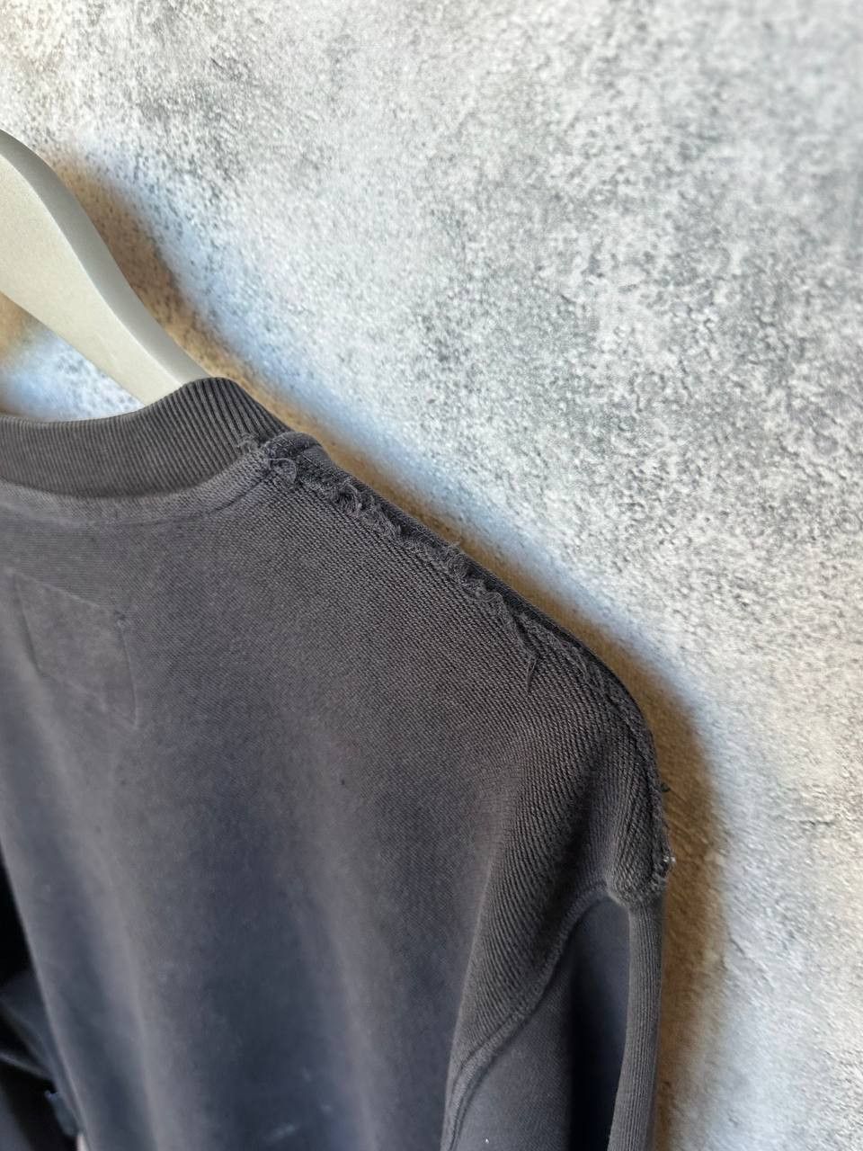 Versace Jeans Couture Versace Jeans Couture Felpa Distressed Sweatshirt Embossed Size US M / EU 48-50 / 2 - 11 Thumbnail