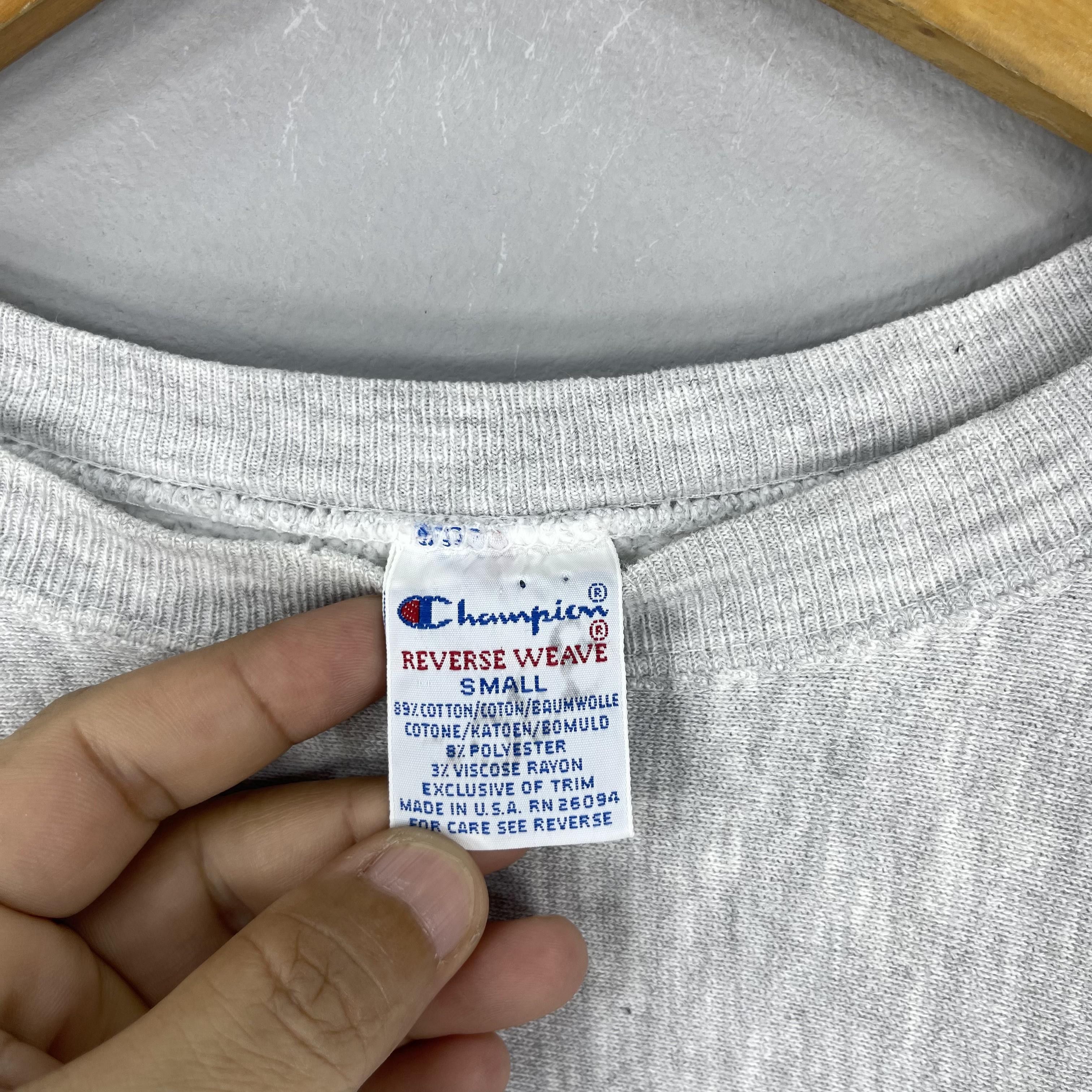 Champion Vintage 90's CHAMPION Reverse Weave LEELANAU Sweatshirt Size US S / EU 44-46 / 1 - 5 Thumbnail