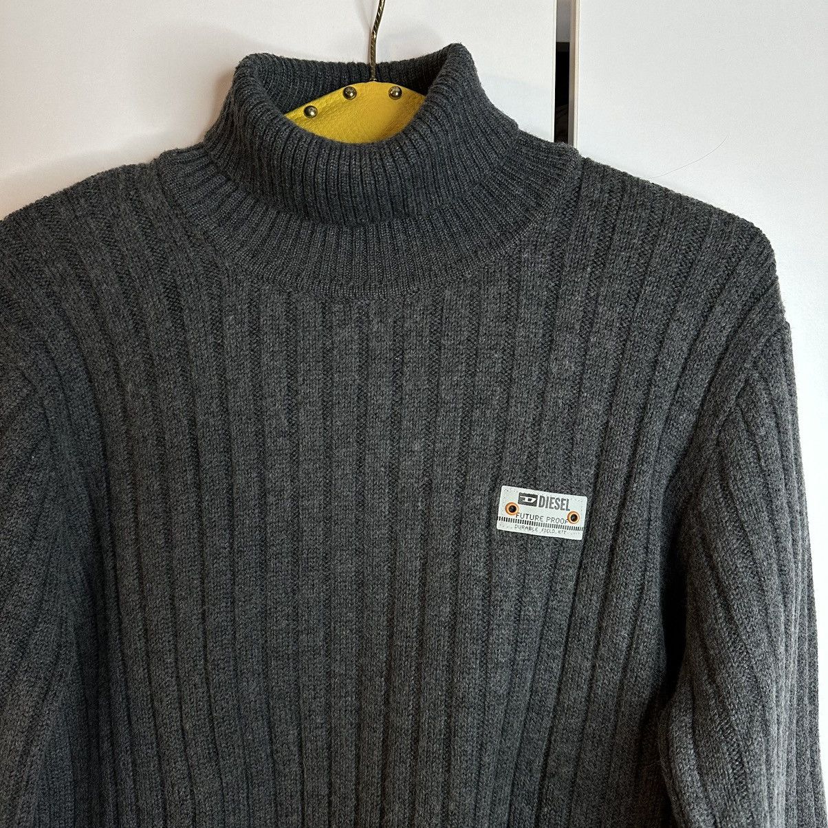 Diesel Diesel Sweater Made in Italy Vintage StreetWear Rare Y2K 90s Size US L / EU 52-54 / 3 - 2 Thumbnail