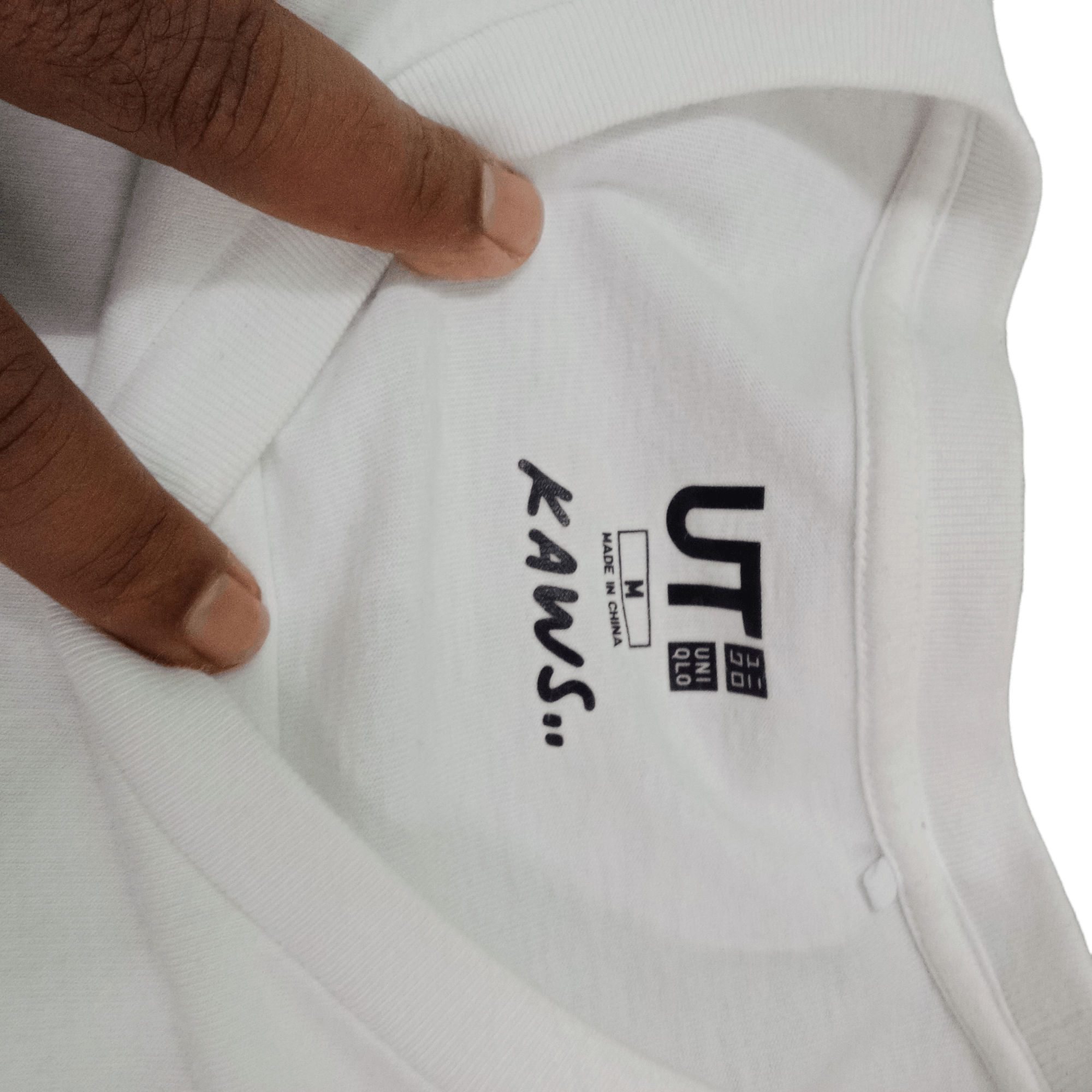 Japanese Brand Uniqlo x Kaws tee Size US M / EU 48-50 / 2 - 7 Thumbnail