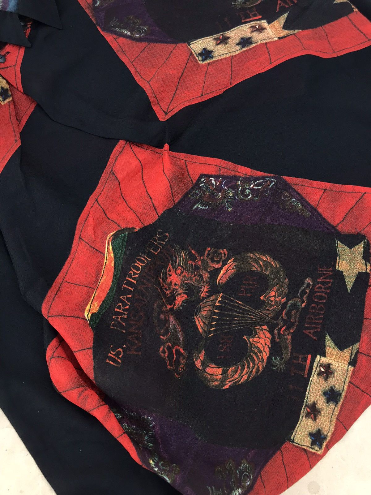 Kansai Yamamoto Veryrare🔥Kansai Yamamoto Dragon Us. paratroopers Printed Size US L / EU 52-54 / 3 - 3 Thumbnail