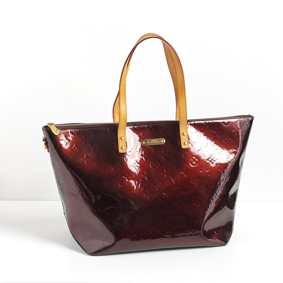 Louis Vuitton Amarante Vernis Monogram Bellevue GM Bag