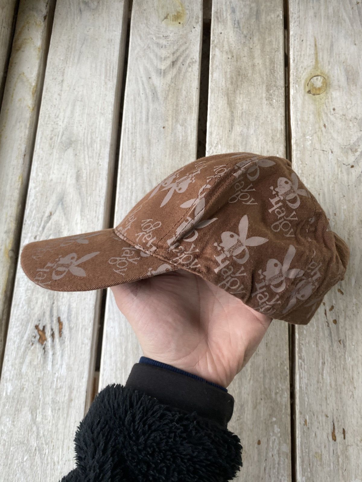 Playboy × Vintage Vintage Monogram Bunny PLAY BOY sex porn sk8 cap Hat Size ONE SIZE - 3 Thumbnail