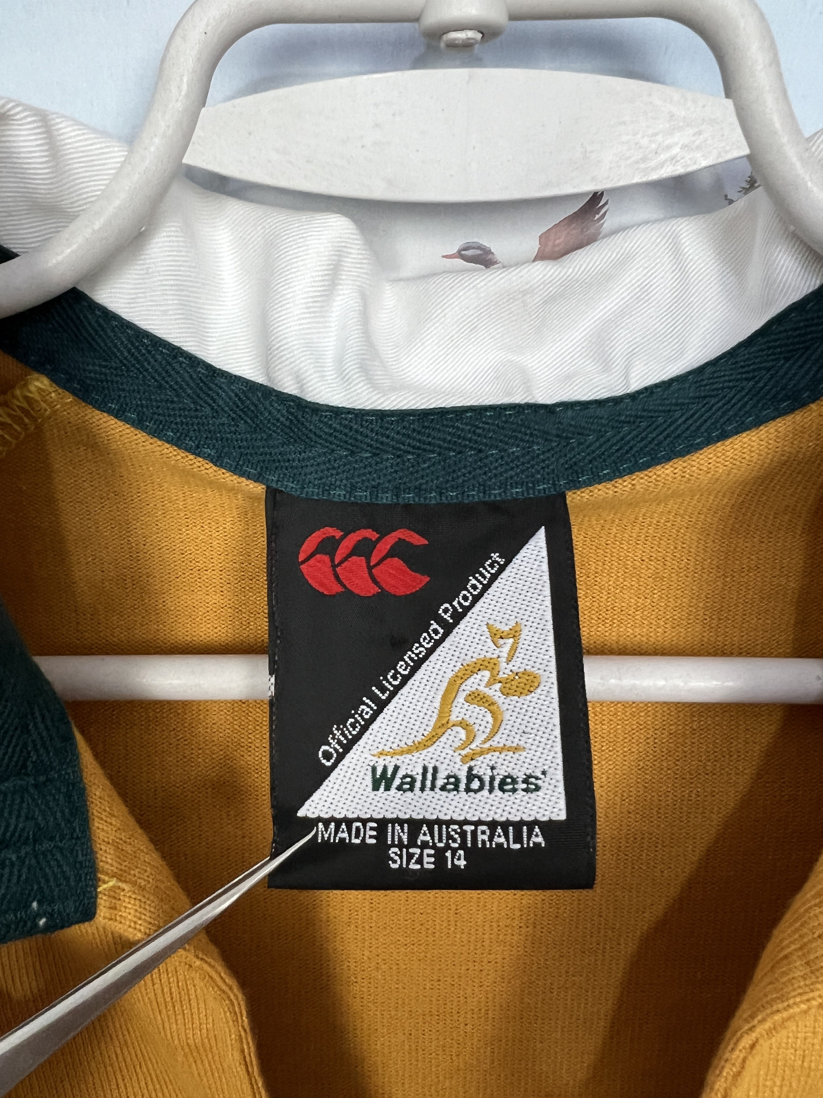 Vintage Vintage 90's Australia Rugby Union Kids 14 Jersey Shirt Size US XS / EU 42 / 0 - 7 Thumbnail