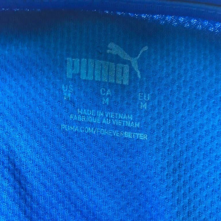 Puma Tranmere Rovers 2019-20 Puma training top size M Size US M / EU 48-50 / 2 - 4 Thumbnail
