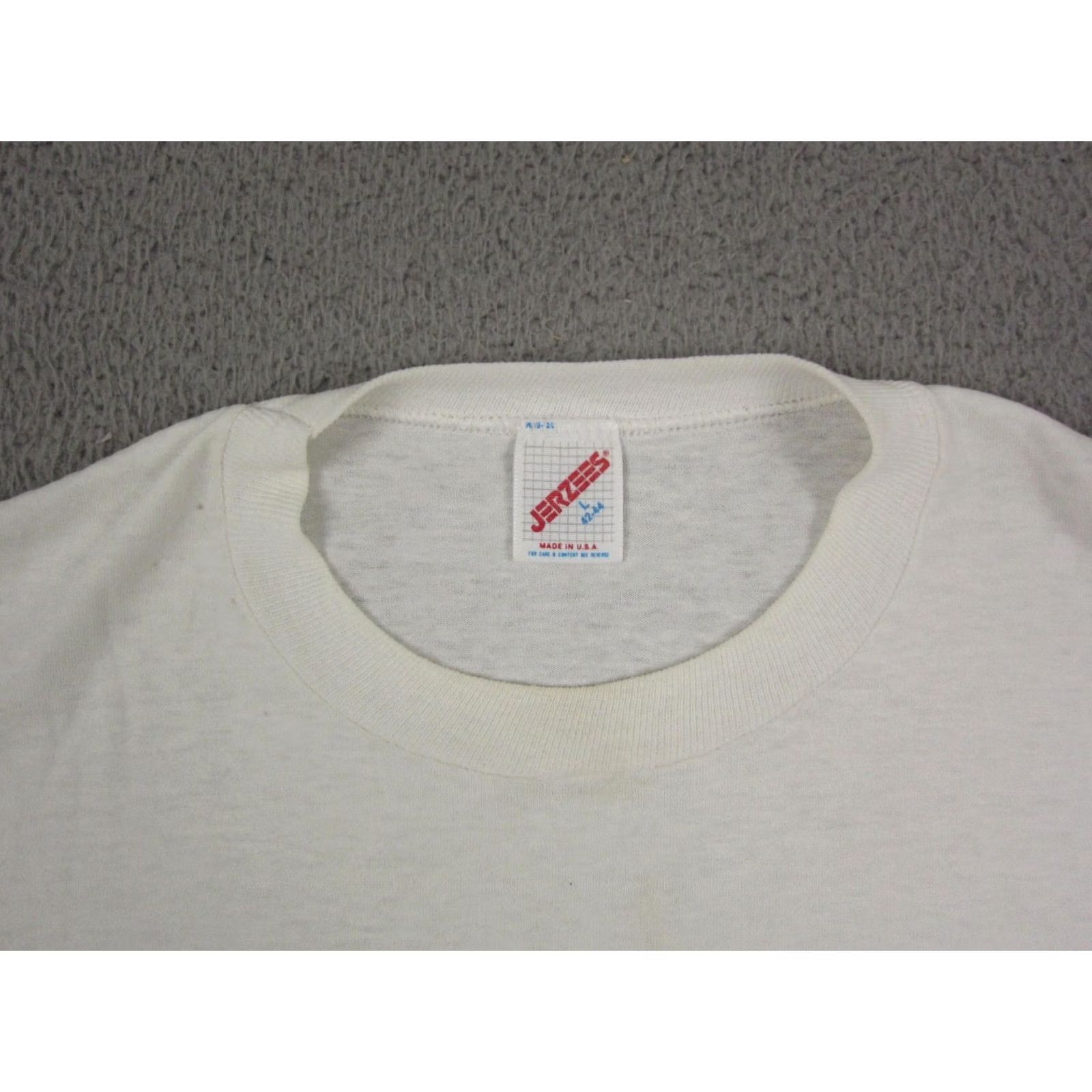 Jerzees VINTAGE Iowa American Water Company Shirt Adult Large L White Made in USA 90s Size US L / EU 52-54 / 3 - 6 Thumbnail