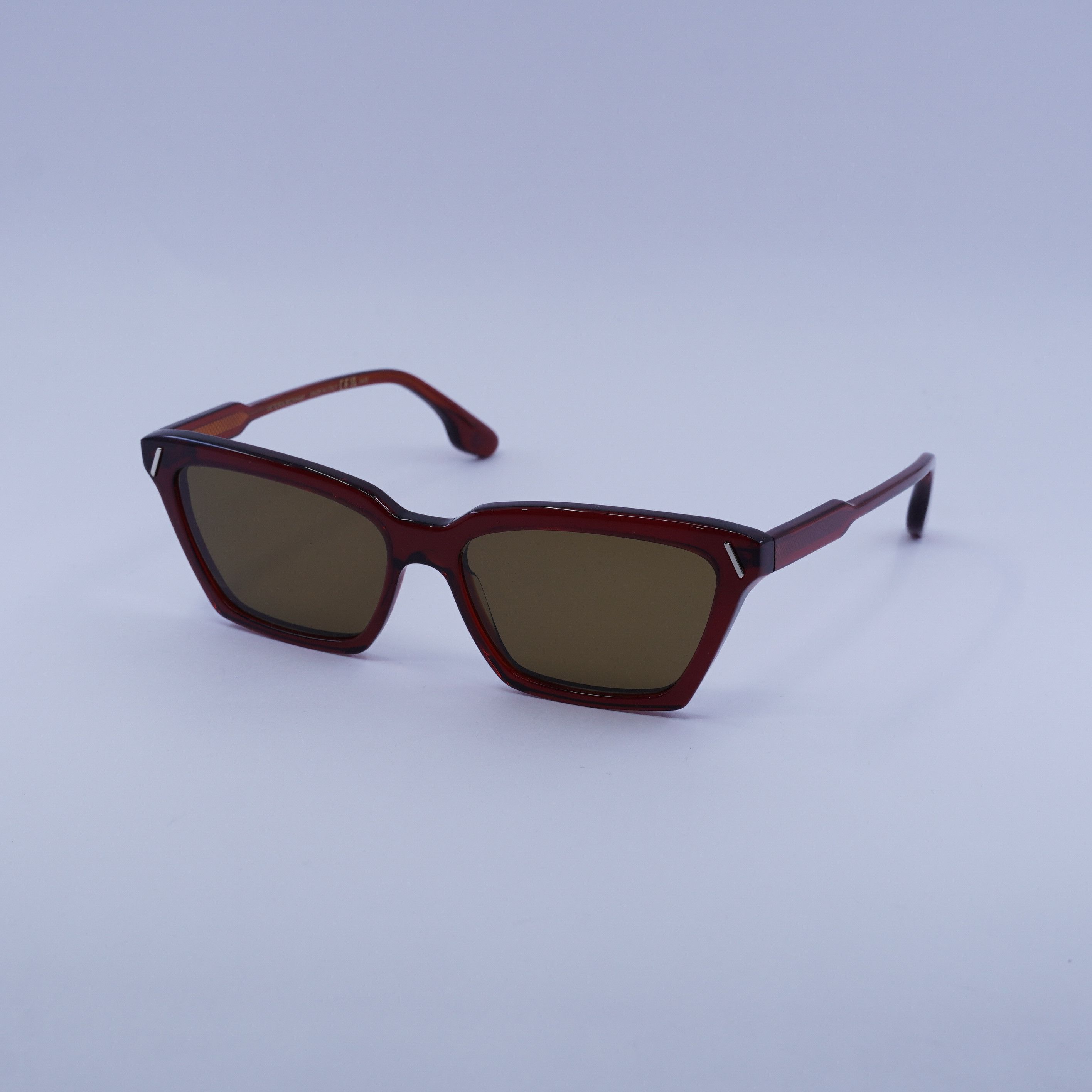Victoria Beckham Victoria Beckham VB661S 610 Sunglasses Red Cat Eye Frame Size ONE SIZE - 4 Thumbnail