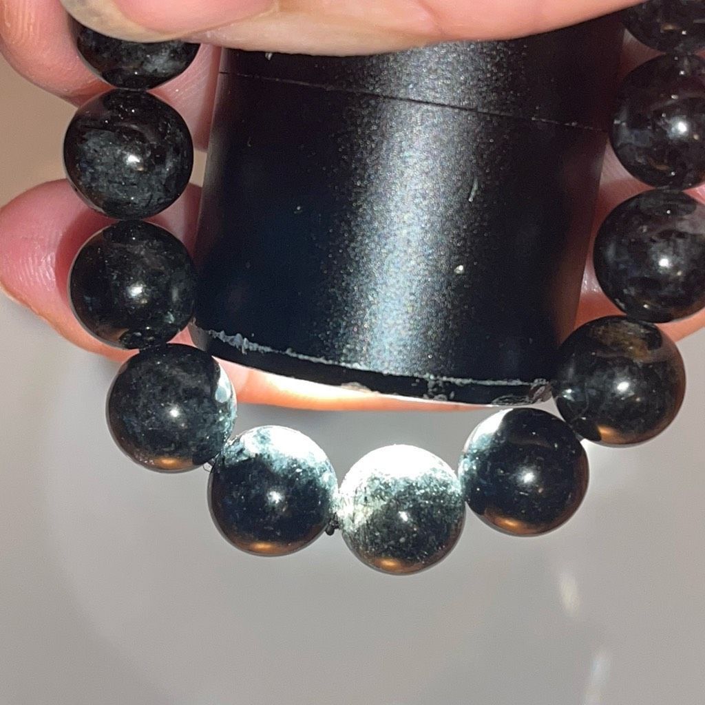 Other Black tourmaline in quartz 8mm stretch bracelet Crystal 7 inches ONE NEW Size ONE SIZE - 7 Thumbnail