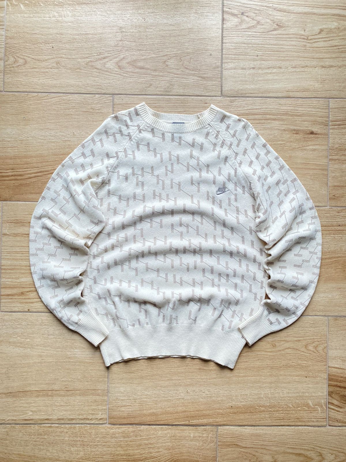 Nike Vintage Nike Wool Cozy Sweater Cream Size US L / EU 52-54 / 3 - 2 Thumbnail